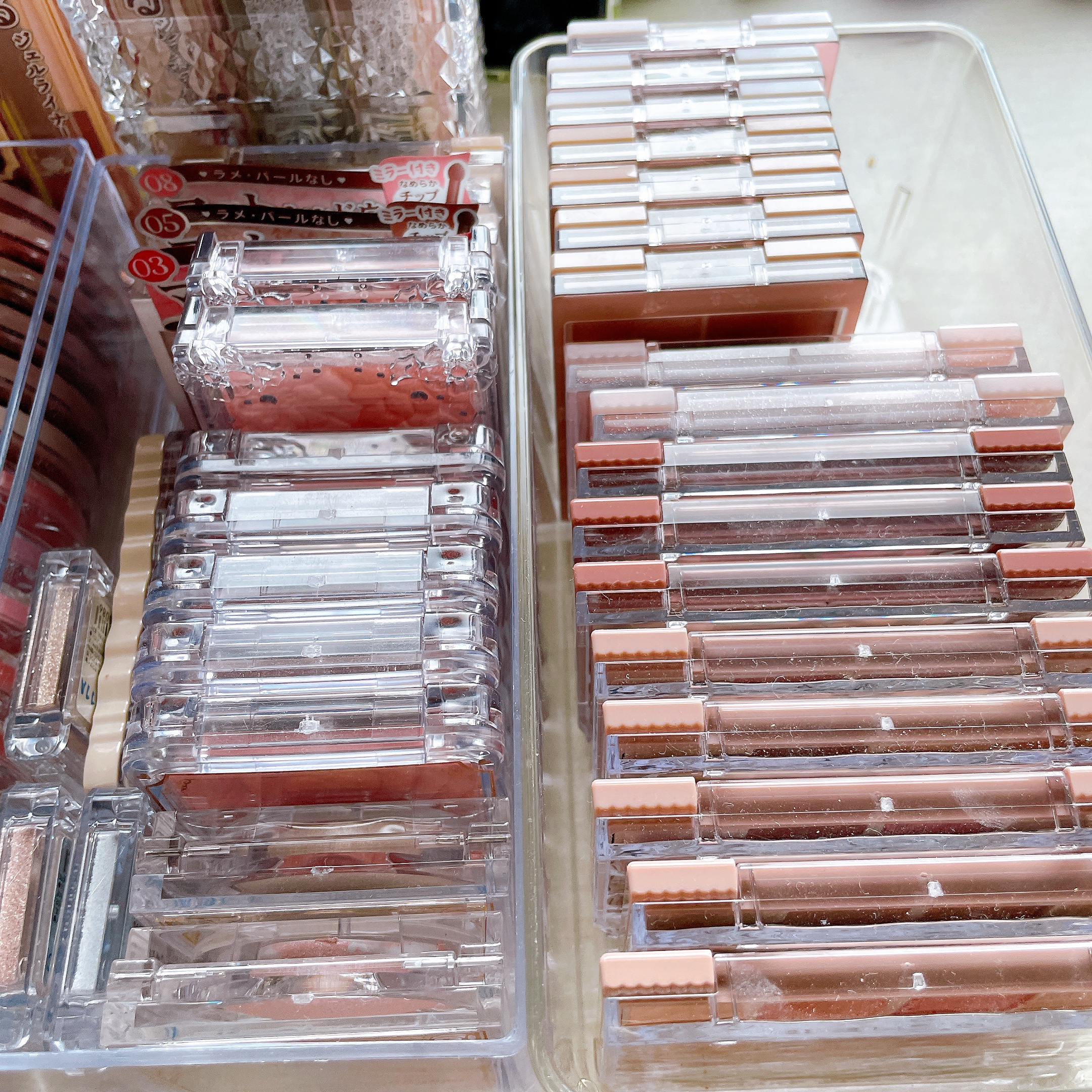 シルキースフレアイズ/キャンメイク/アイシャドウパレットを使ったクチコミ（3枚目）