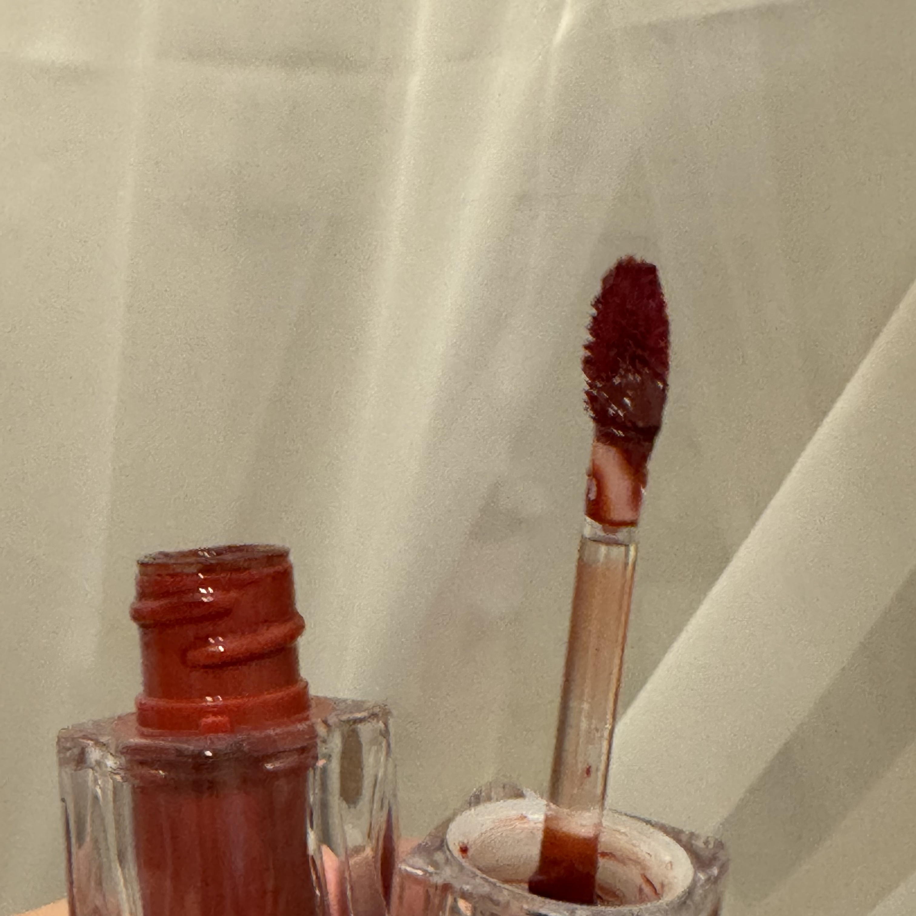 ウォーターリズムグロウティント 07 カシスプラム/TIRTIR(ティルティル)/リップティントを使ったクチコミ（3枚目）