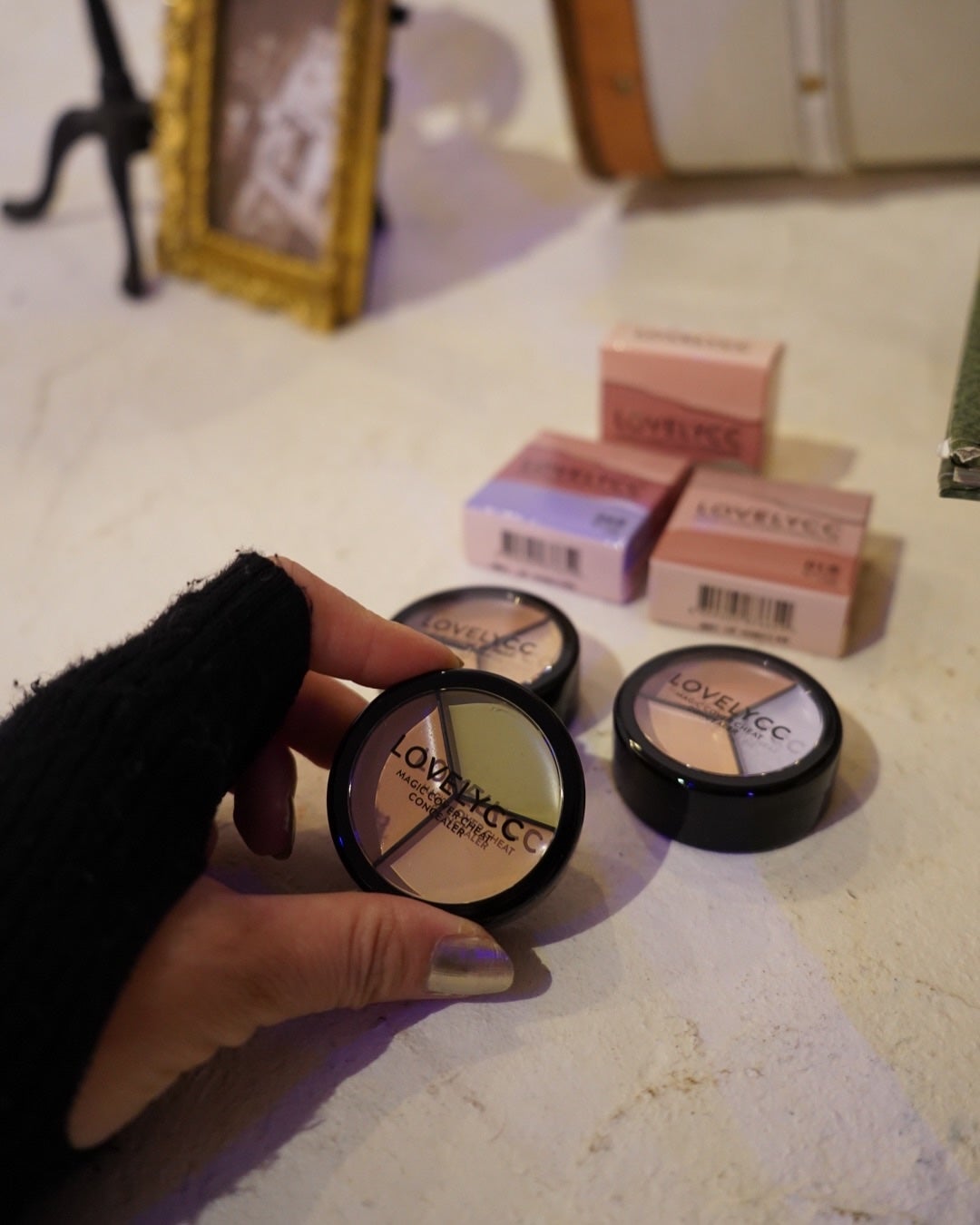 lovelycc マジックカバーチートコンシーラー/LOVELYCC/パレットコンシーラーを使ったクチコミ(7枚目)