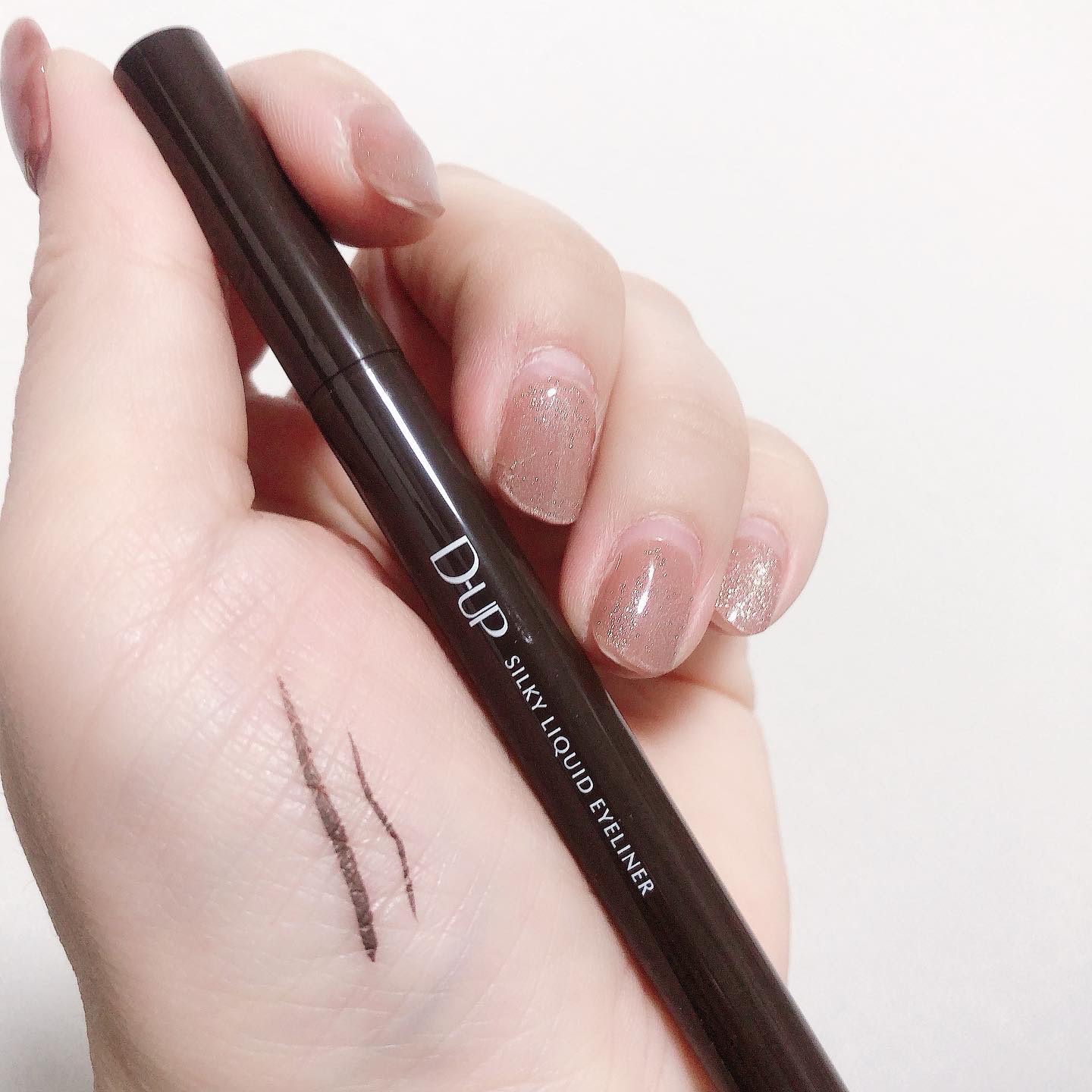 シルキーリキッドアイライナーWP/D-UP/リキッドアイライナーを使ったクチコミ（3枚目）