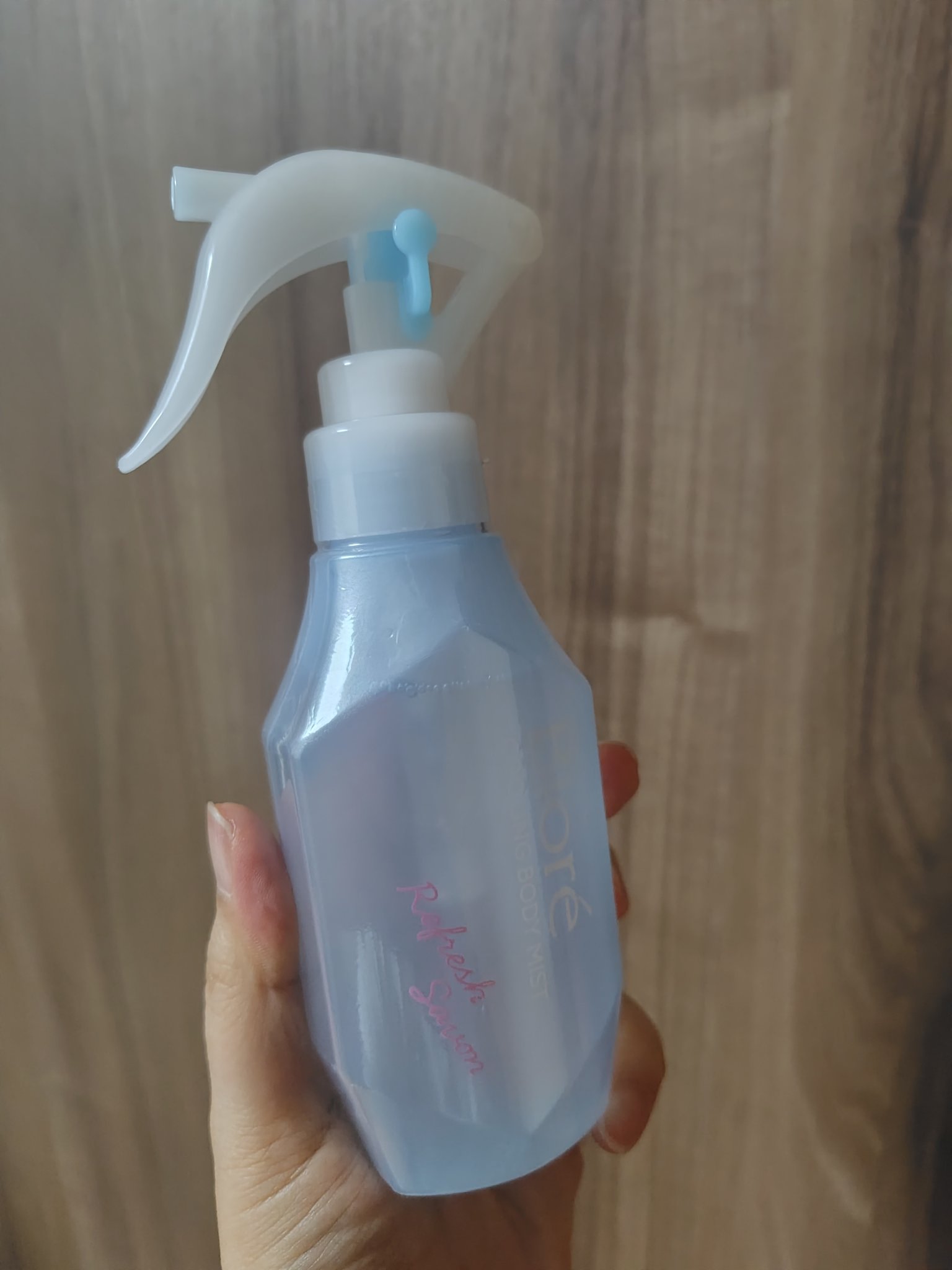 冷ハンディミスト 無香性/ビオレ/デオドラント・制汗剤を使ったクチコミ（2枚目）