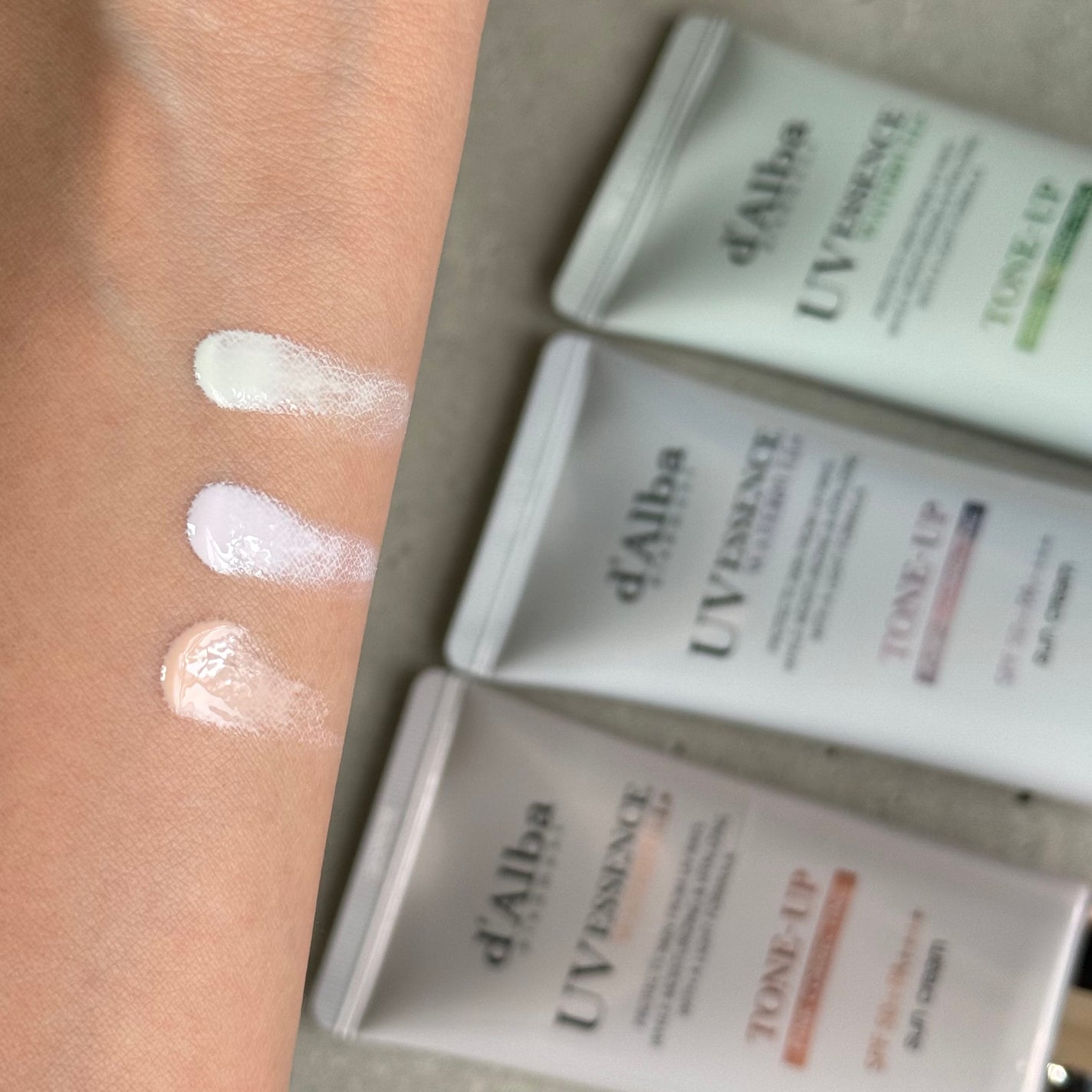 ダルバ ウォータフル トーンアップ サンクリーム(パープル)/ダルバ/日焼け止めクリームを使ったクチコミ(2枚目)