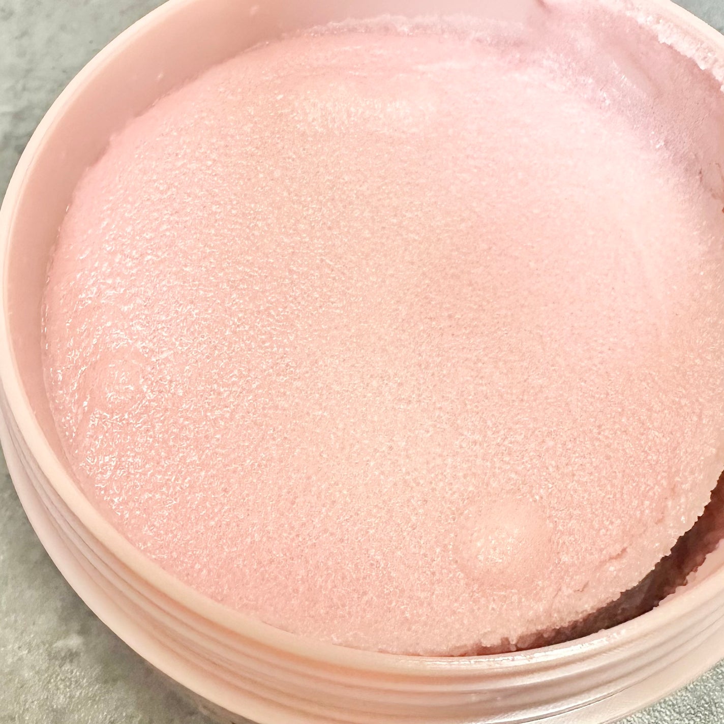 Q+Me スウィート ボム タラソ スクラブ/AGARISM/バスト・ヒップケアを使ったクチコミ(2枚目)