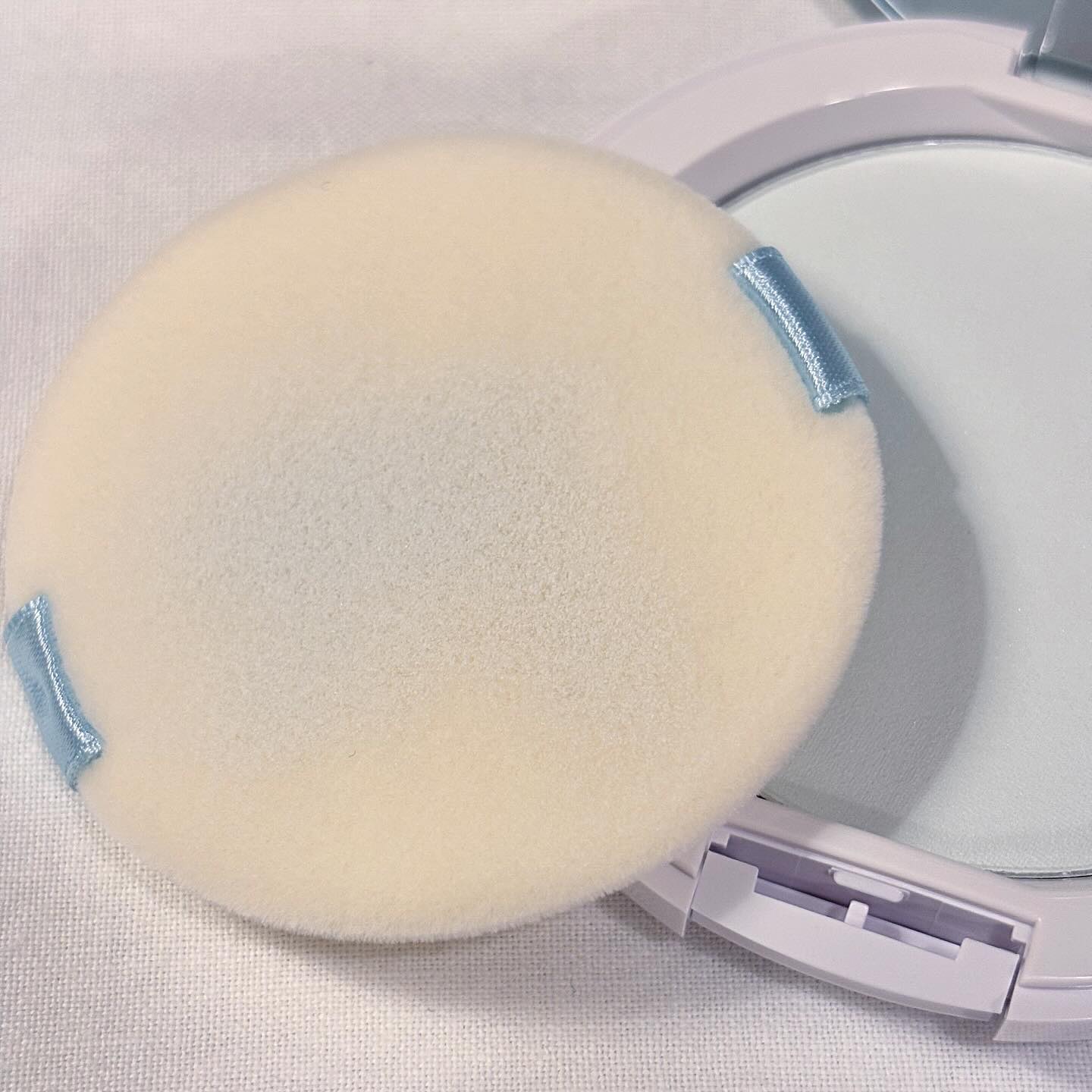 アンプルール フェイスパウダー クール/アンプルール/プレストパウダーを使ったクチコミ（2枚目）