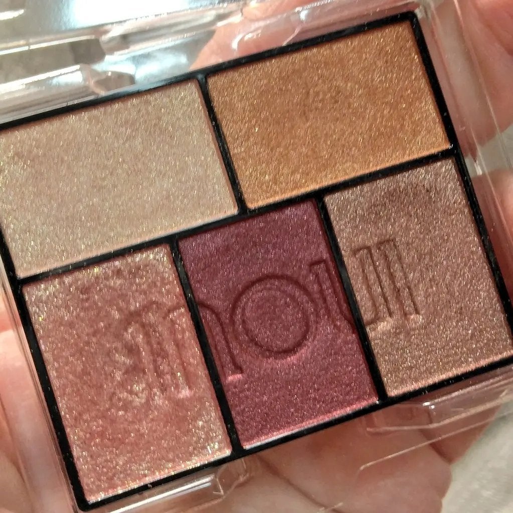 インウイ アイズ/INOUI/アイシャドウパレットを使ったクチコミ(1枚目)