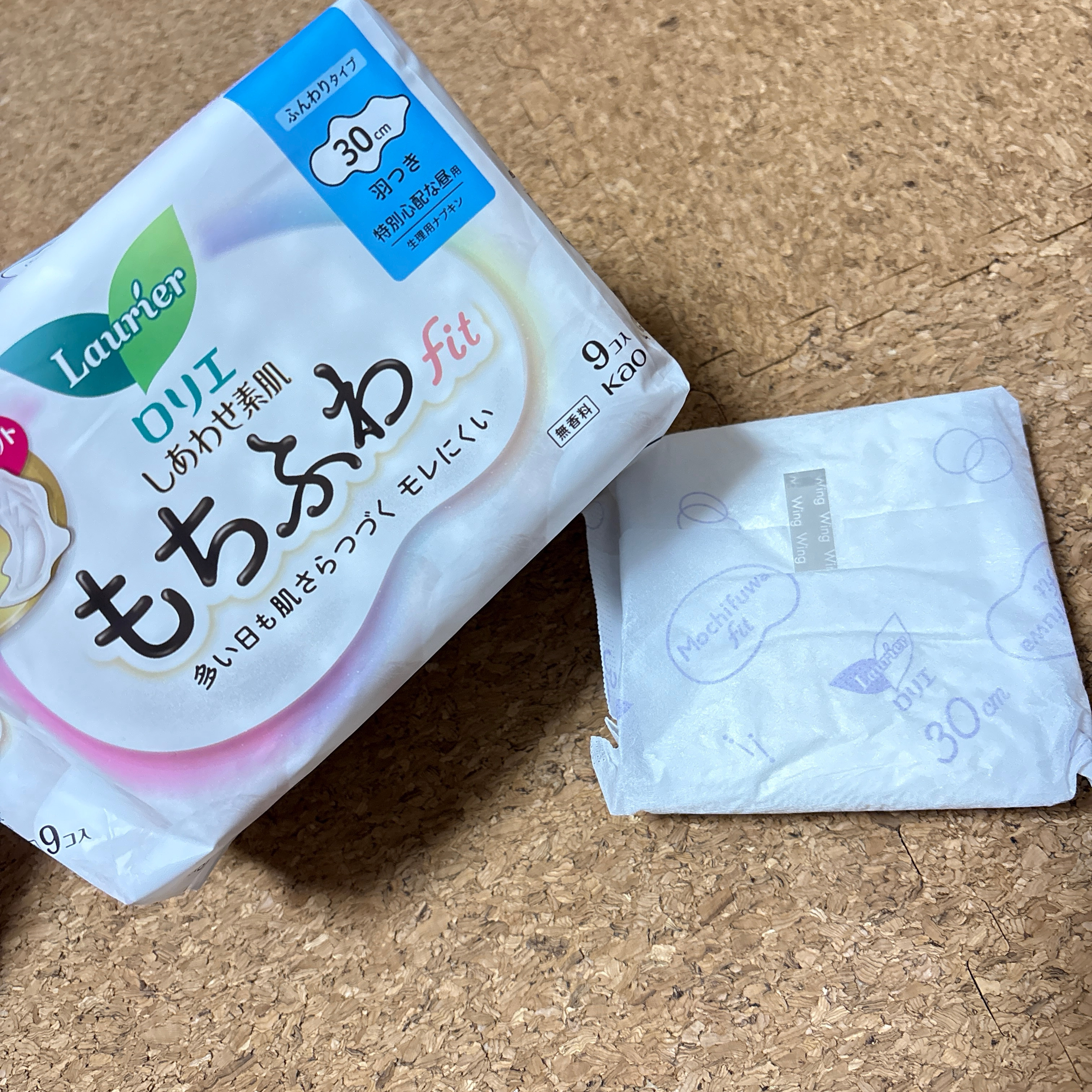 ロリエ もちふわ fit 25cm 羽つき 14コ入 (医薬部外品 )/ロリエ/ナプキンを使ったクチコミ（3枚目）