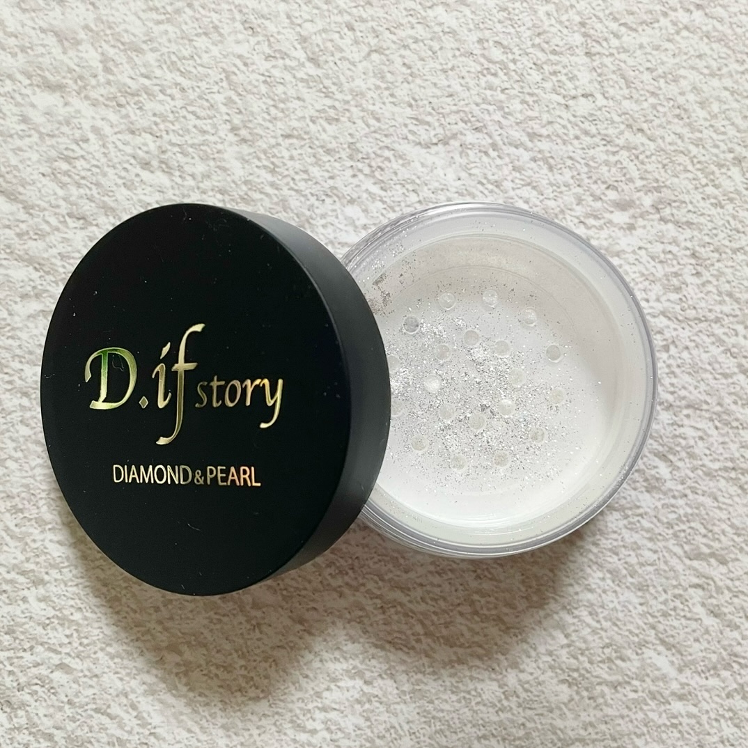 シャイニーパウダー/D.if story(ディフ ストーリー)/ルースパウダーを使ったクチコミ（2枚目）