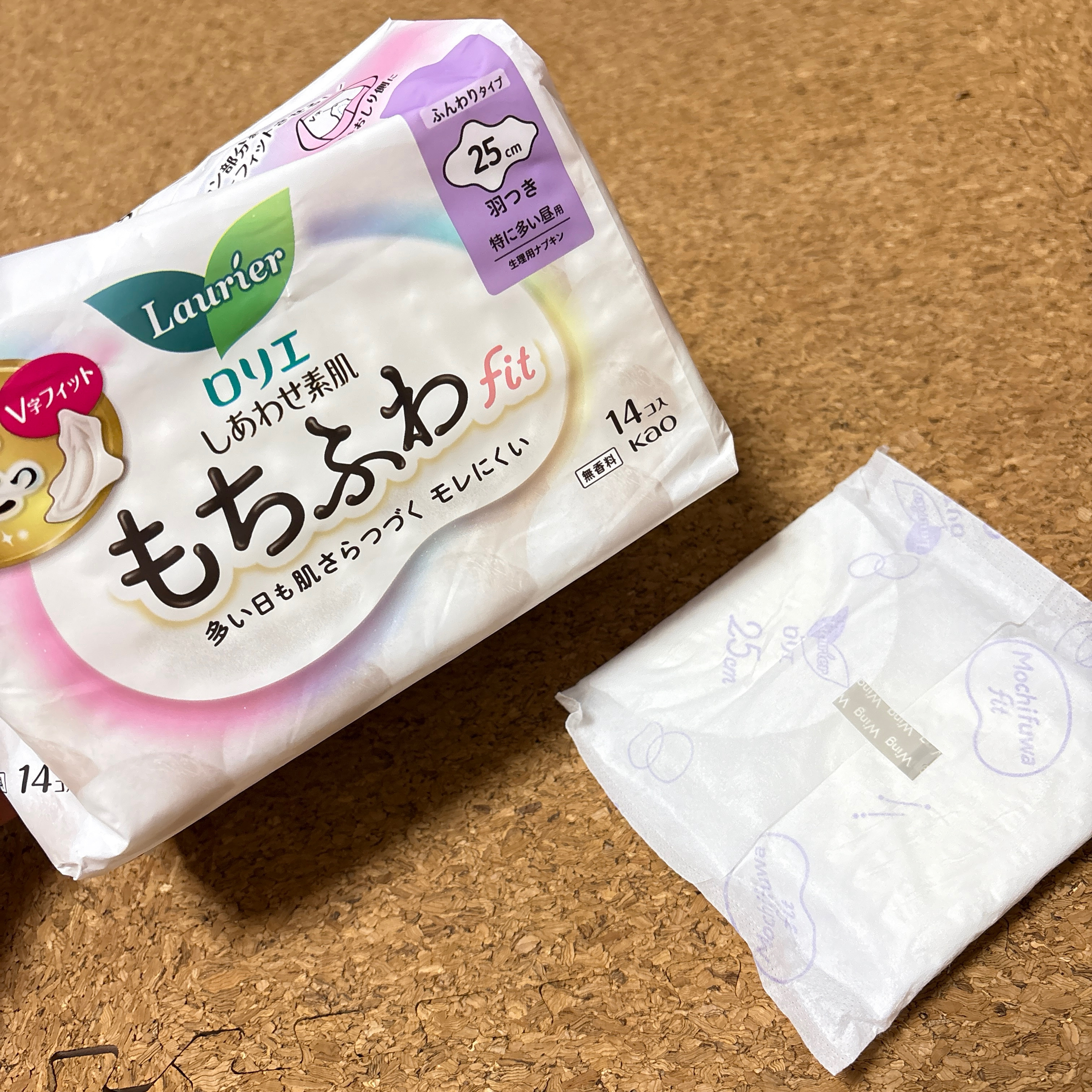 ロリエ もちふわ fit 25cm 羽つき 14コ入 (医薬部外品 )/ロリエ/ナプキンを使ったクチコミ（2枚目）