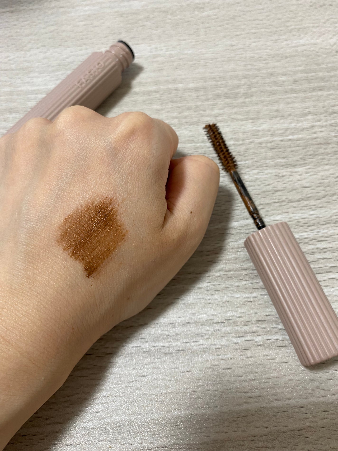 まつパ級 フィルム マスカラ (ロング&ボリューム)/FASIO/マスカラを使ったクチコミ(2枚目)