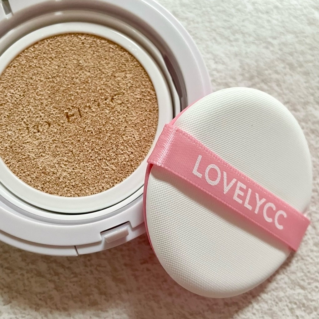 ピンクカバーエッセンスサンクッション/LOVELYCC/クッションファンデーションを使ったクチコミ（2枚目）