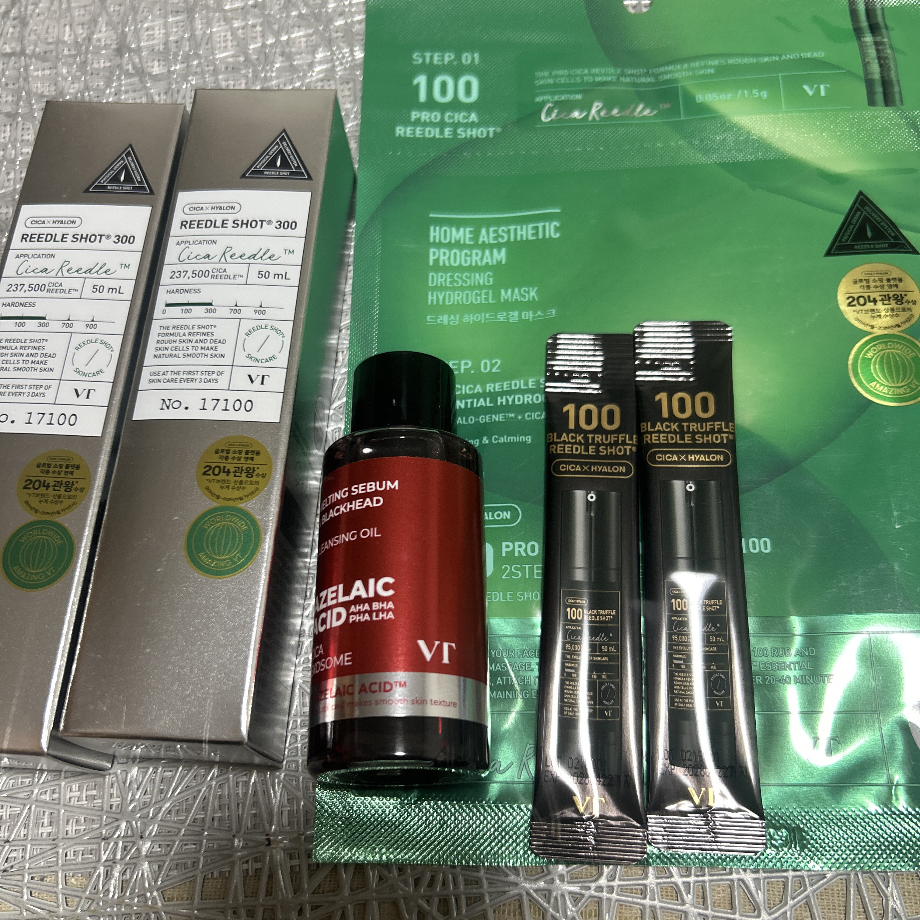 プロ グルタチオン ベルベット クッションファンデーション/MEDICUBE/クッションファンデーションを使ったクチコミ（2枚目）