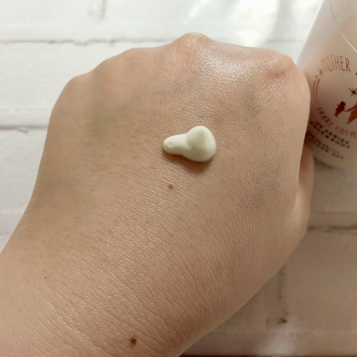 M&D　クリアUVジェル/Mother&Daughter/日焼け止めジェルを使ったクチコミ（3枚目）