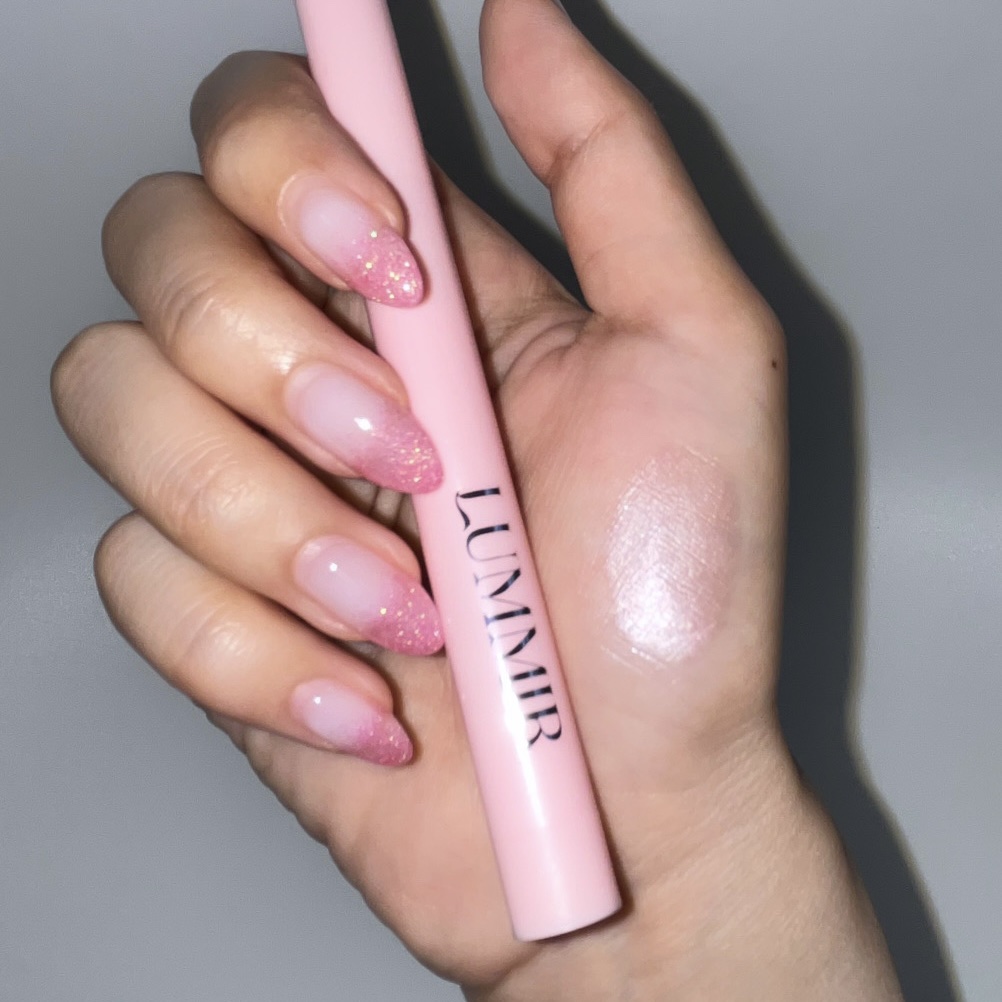 フィルインボリュームスティックシャドウ/Lummir/スティックアイシャドウを使ったクチコミ（2枚目）