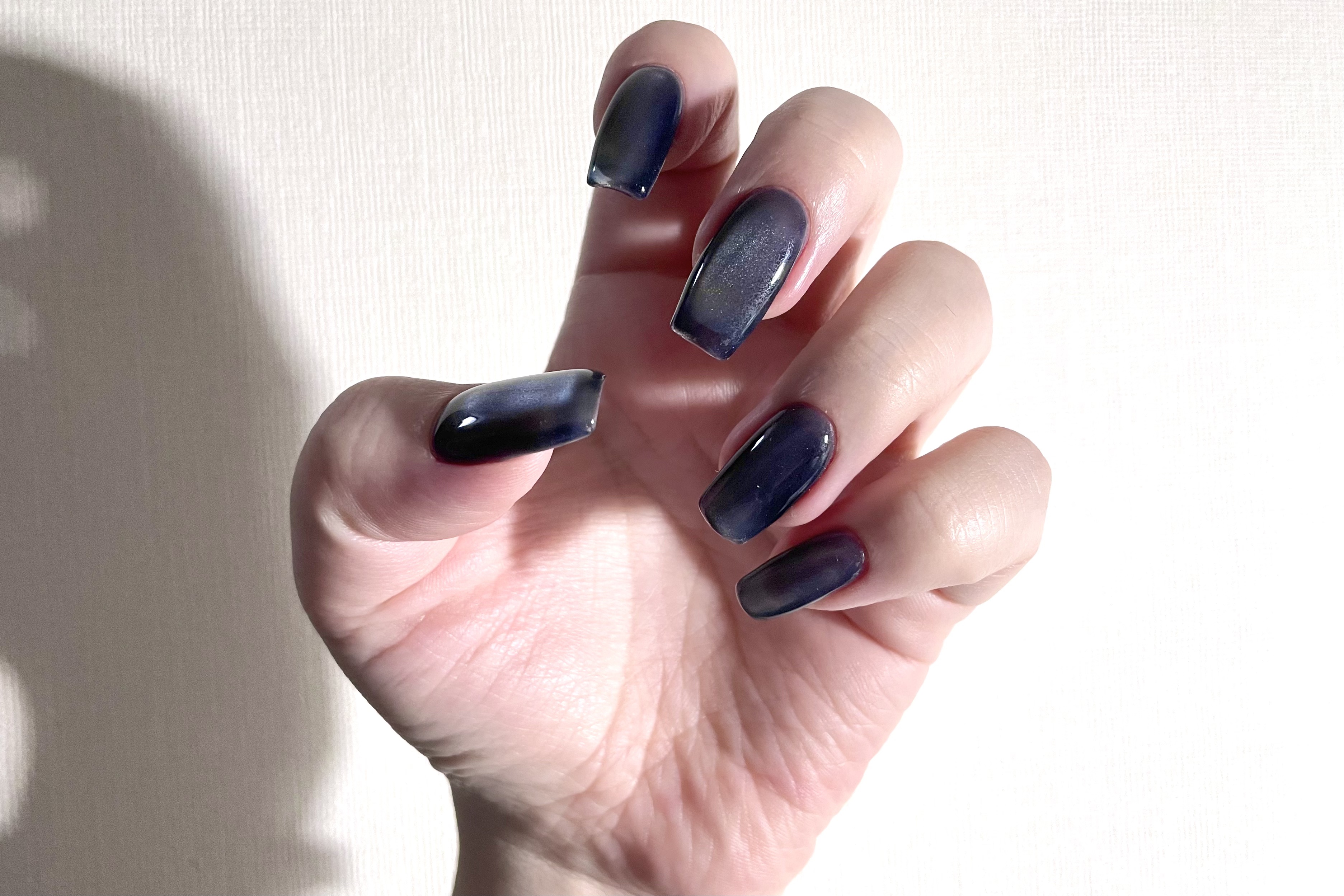 
今の爪です〜ಠ_ಠ








#ネイル
#マグネットネイル
