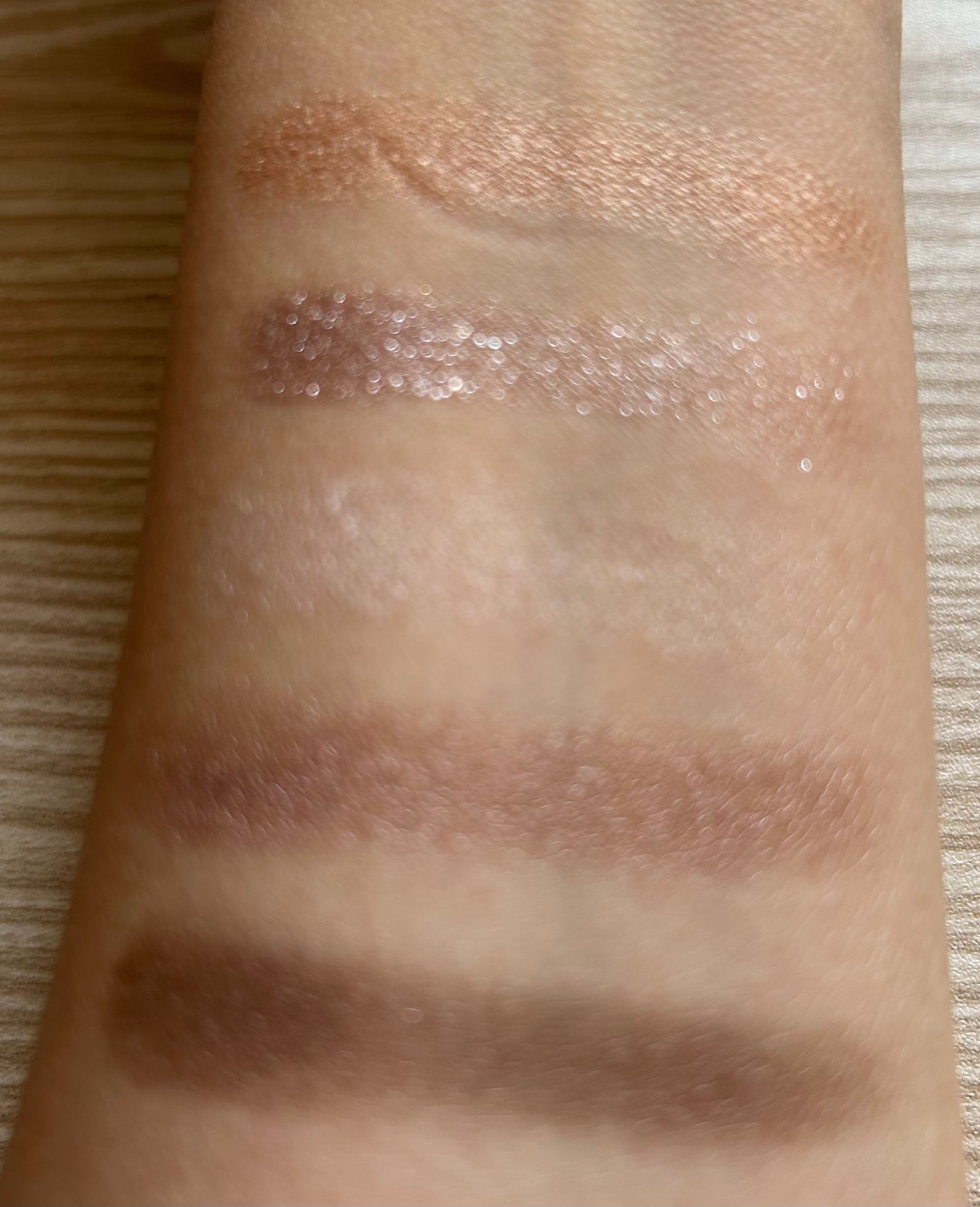 Mei@フォロバ100 on LIPS 「ViseeダブルムードアイズGY-3グレージュムードOR-4コ..」(2枚目)