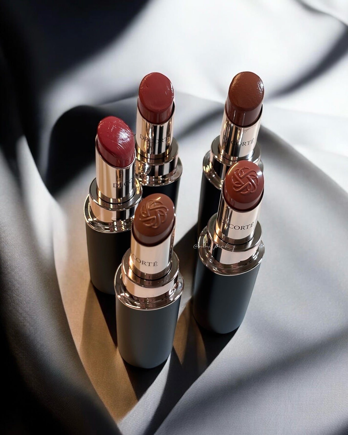 ルージュデコルテ クリームグロウ/DECORTÉ/口紅を使ったクチコミ(8枚目)