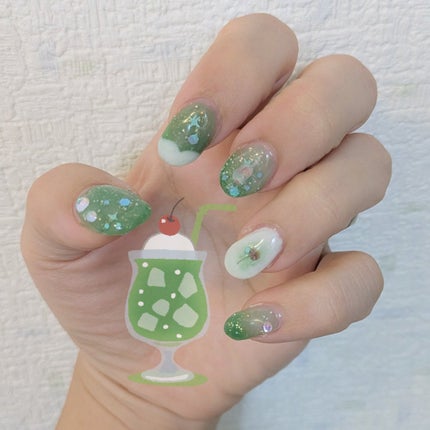 ネイルシール/キャンドゥ/ネイルシールを使ったクチコミ(2枚目)