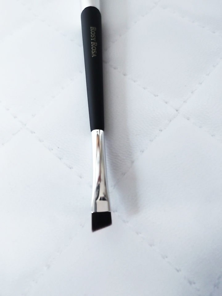 ダブルエンドアイブロウブラシ スマッジタイプ/ロージーローザ/メイクブラシを使ったクチコミ（2枚目）