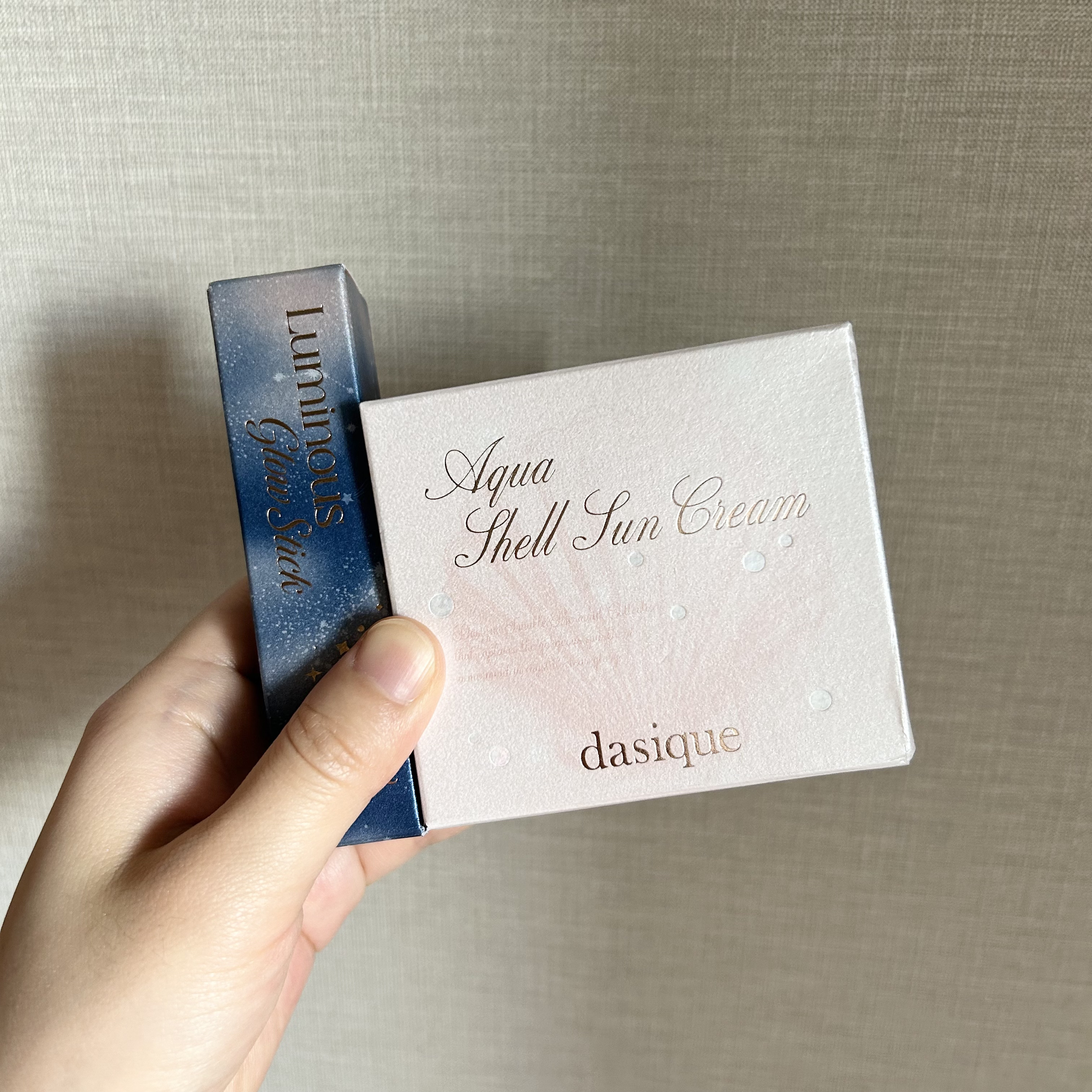 スターリーナイト グロウスティック 01 デューイムーン/dasique/スティックハイライトを使ったクチコミ（2枚目）