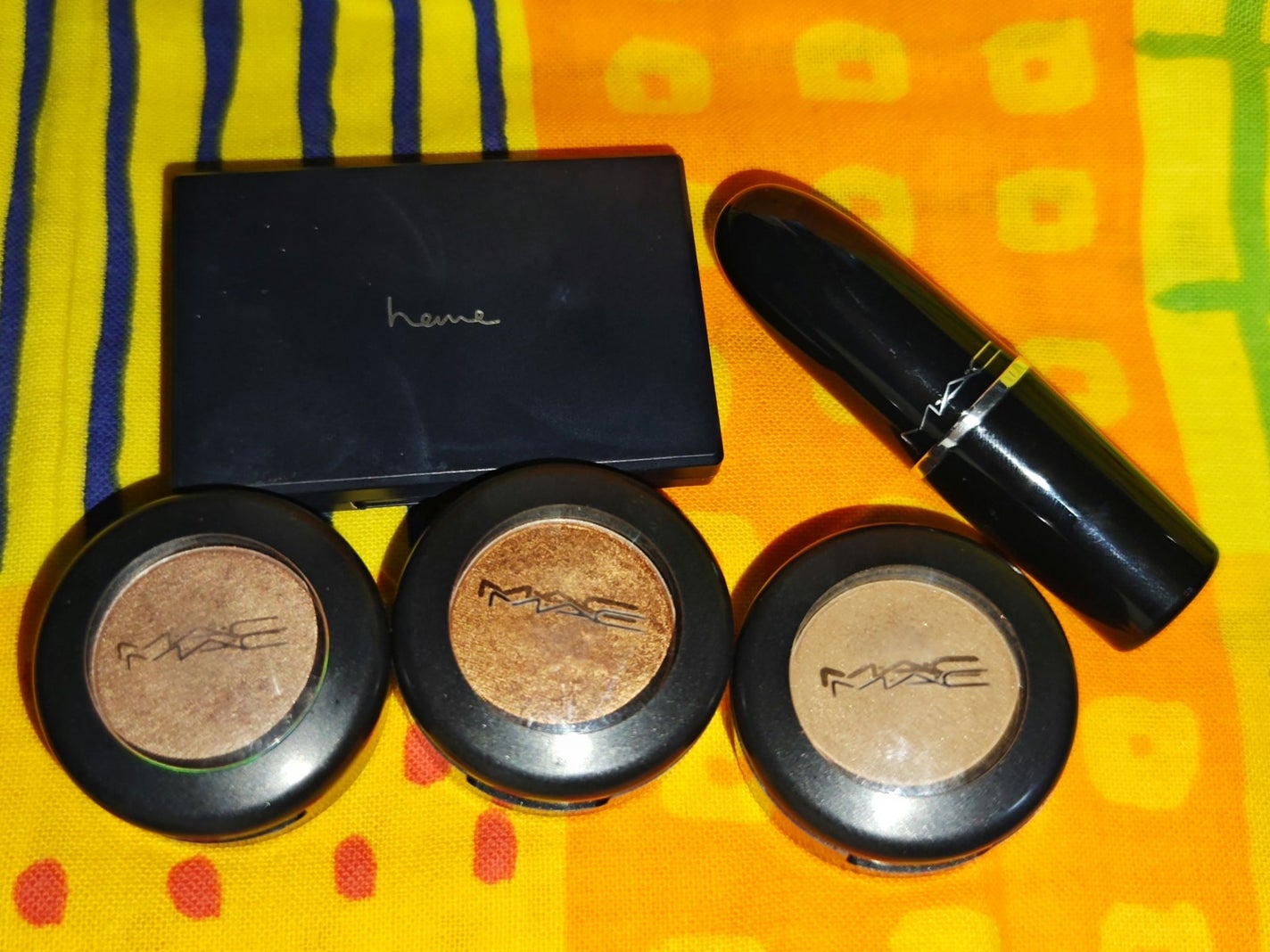 スモール アイシャドウ/M・A・C/単色アイシャドウを使ったクチコミ(1枚目)