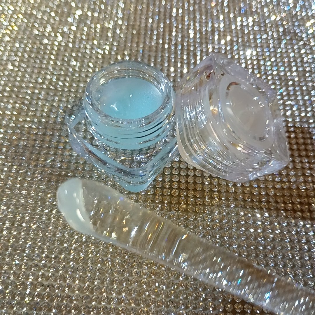 コッパン メルティングアイスバーム 01 メルティングアイス/kkotppang/リップグロスを使ったクチコミ（2枚目）