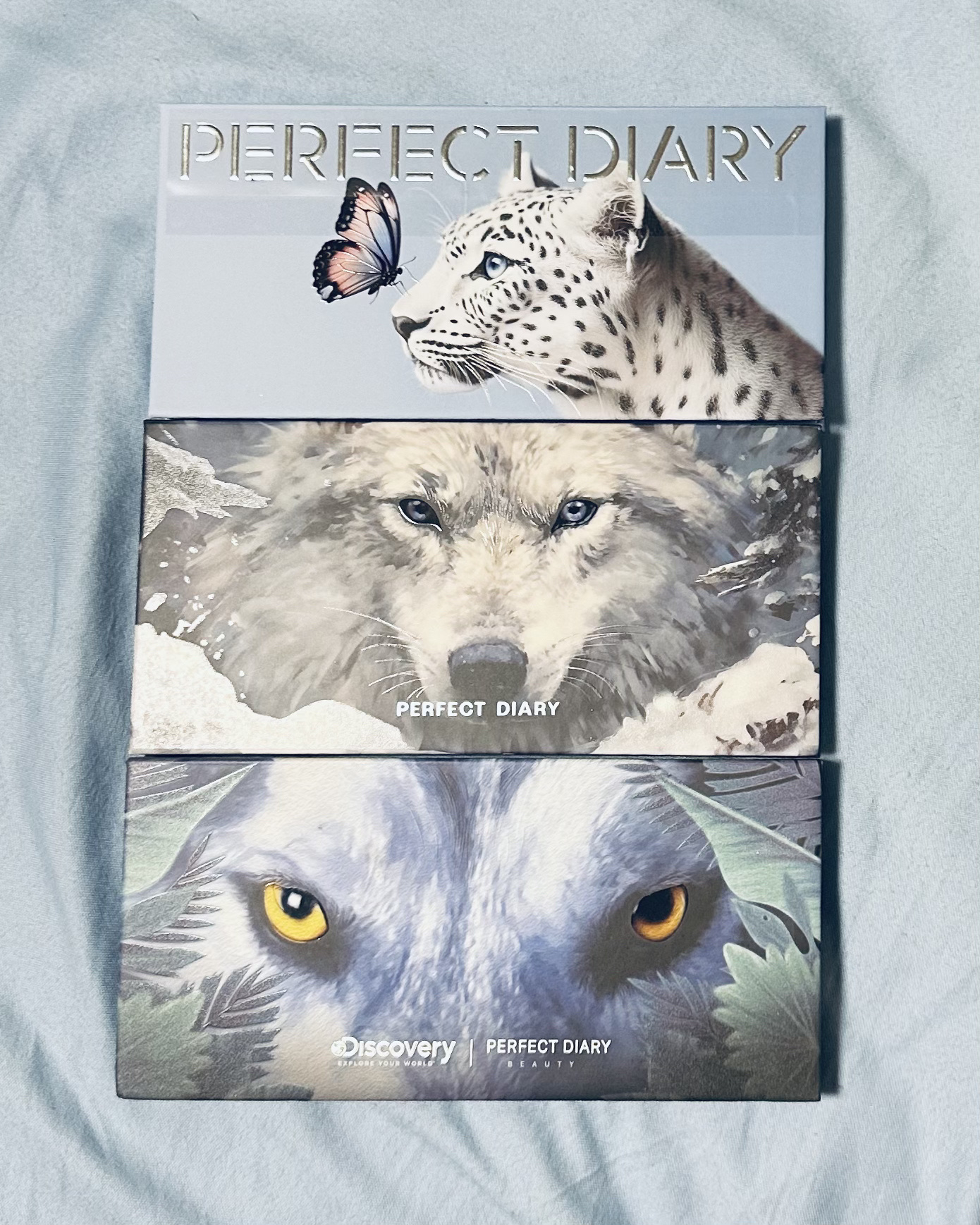 【激レア】PERFECT DIARY 狼 ブルー系 激レア】PERFECT DIARY 狼 ブルー系 エクスプローラ12色 動物