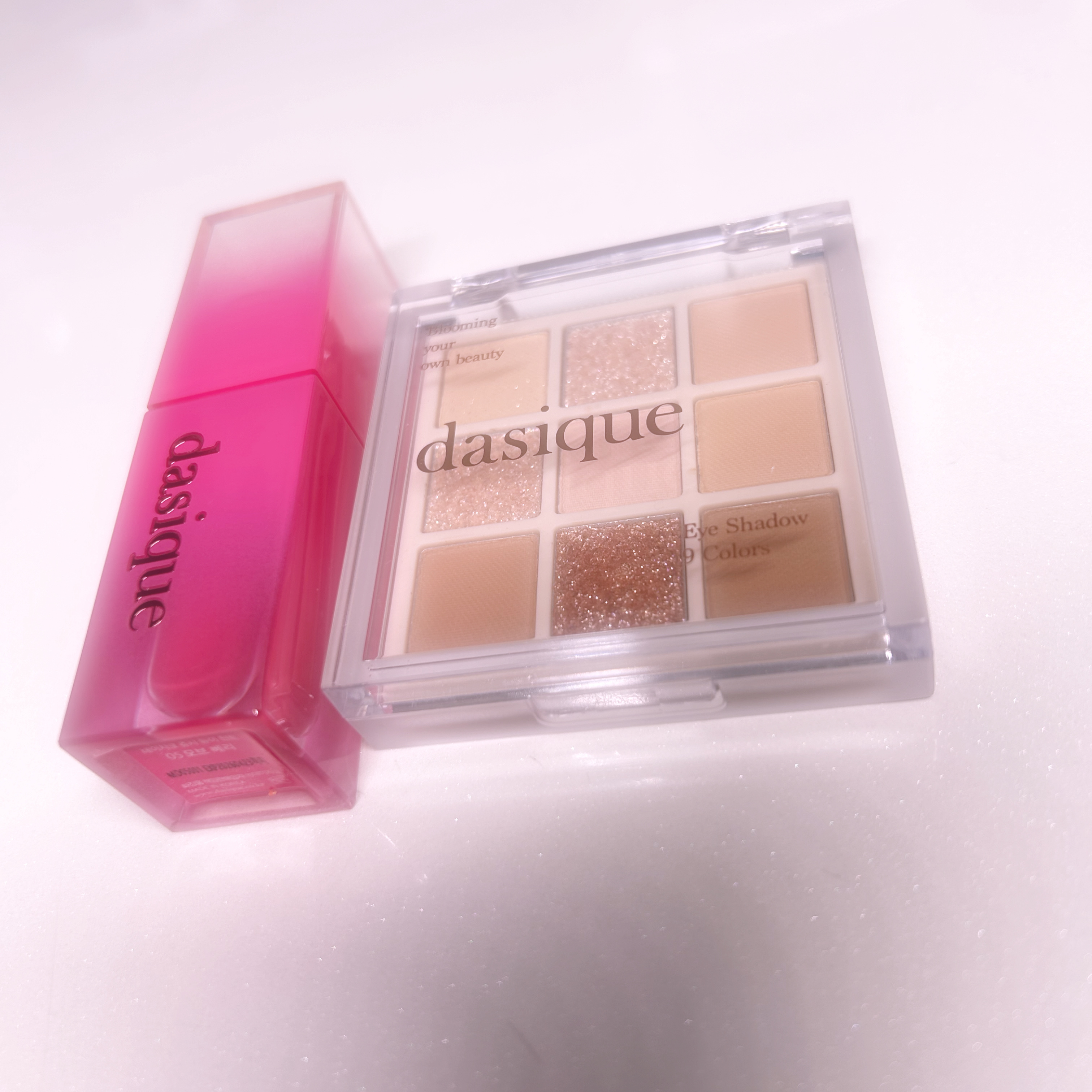 ミニシャドウパレット ミルクラテ/dasique/アイシャドウパレットを使ったクチコミ（1枚目）