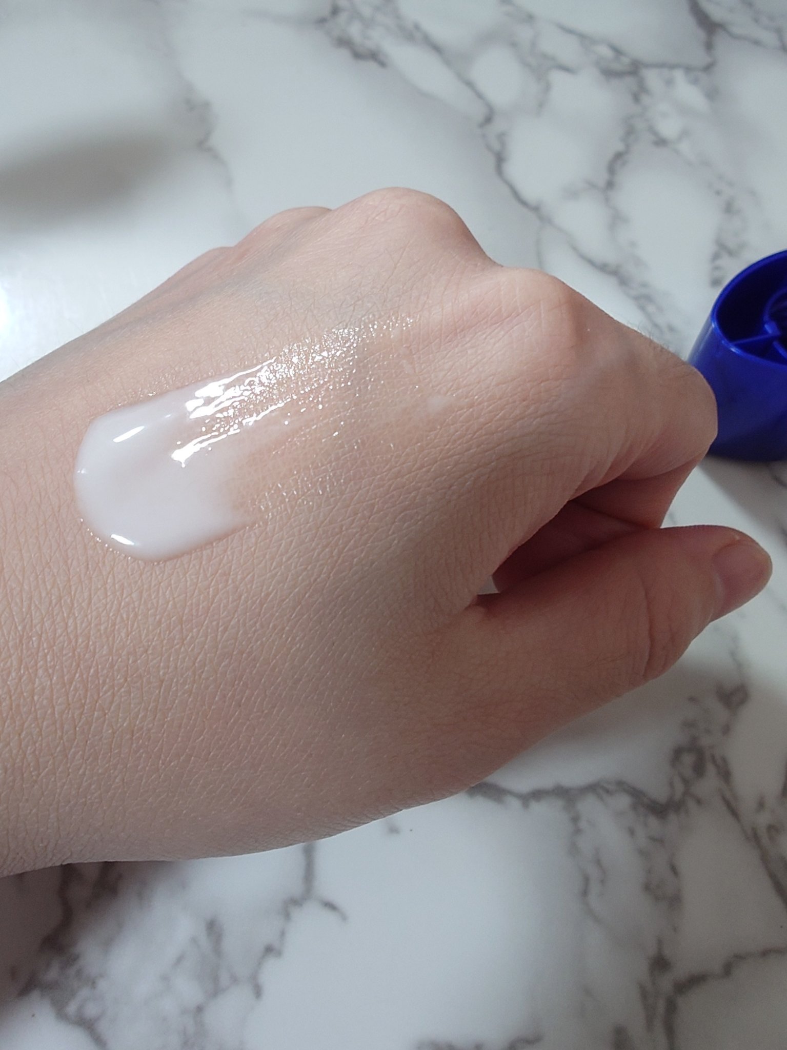 ニベアUV ディープ プロテクト＆ケア ジェル/ニベア/日焼け止めジェルを使ったクチコミ（3枚目）