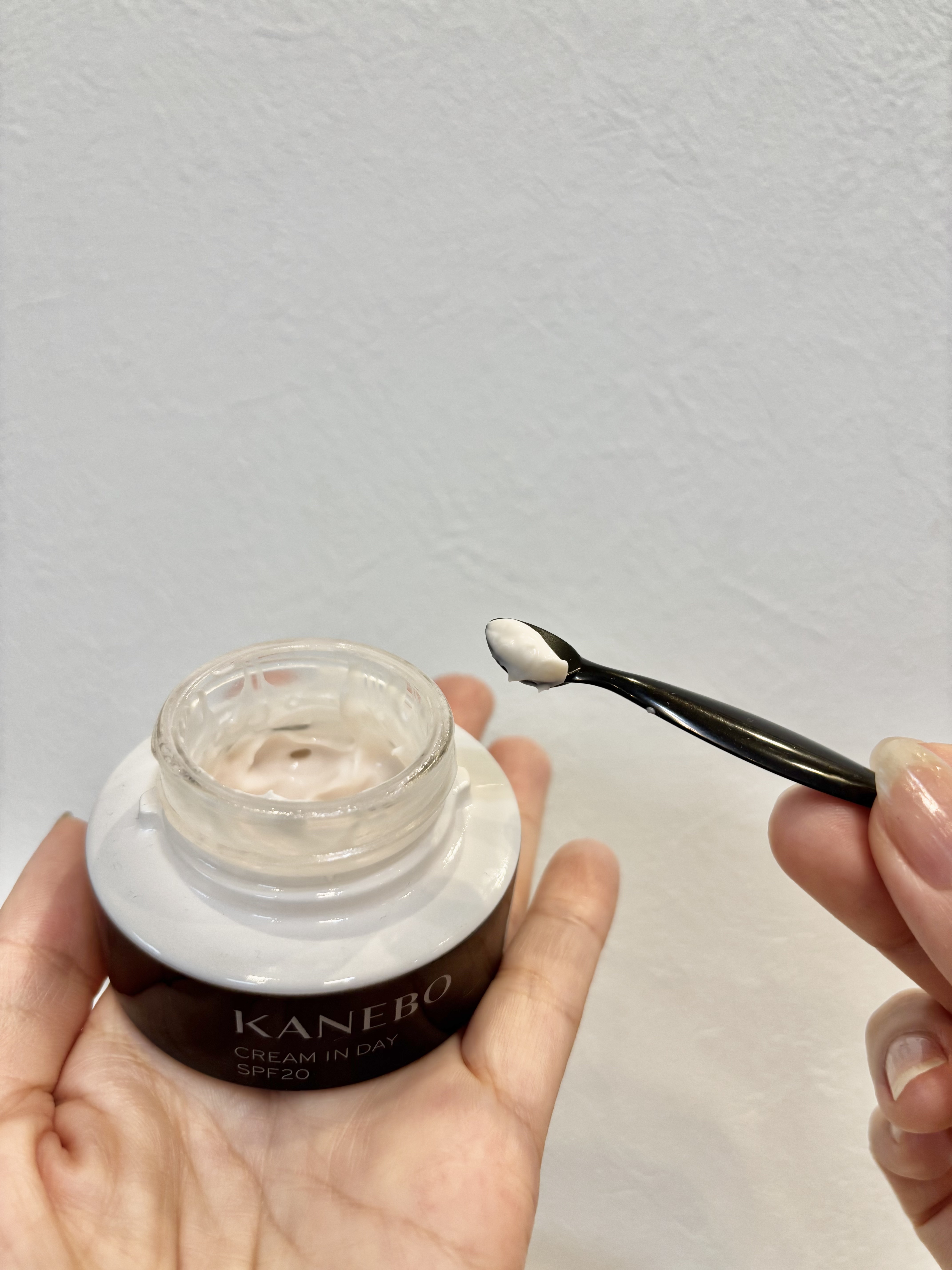 クリーム　イン　デイ 40g/KANEBO/フェイスクリームを使ったクチコミ（2枚目）