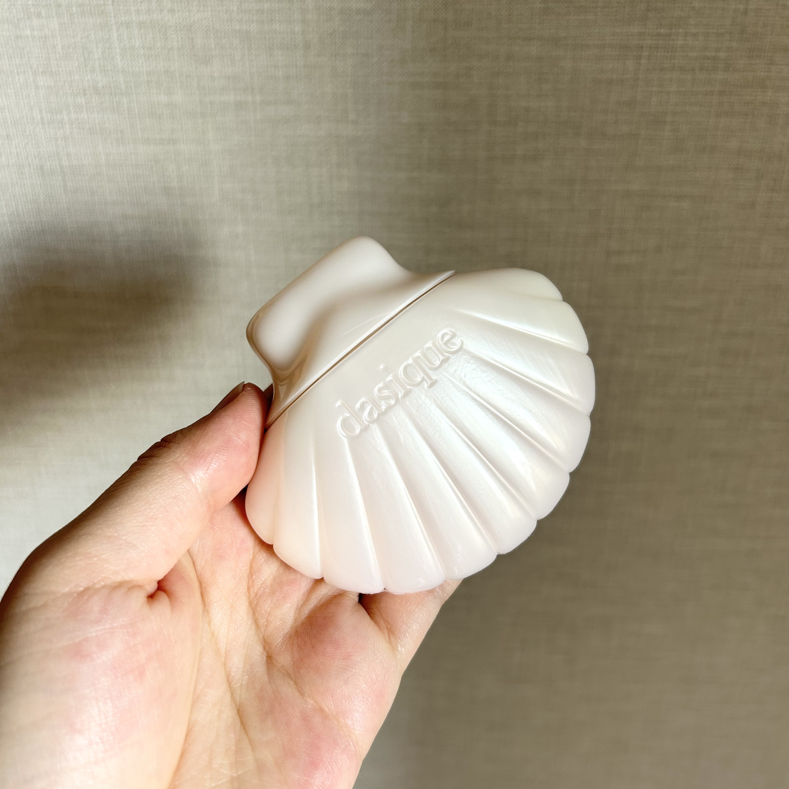 スターリーナイト グロウスティック 01 デューイムーン/dasique/スティックハイライトを使ったクチコミ（1枚目）