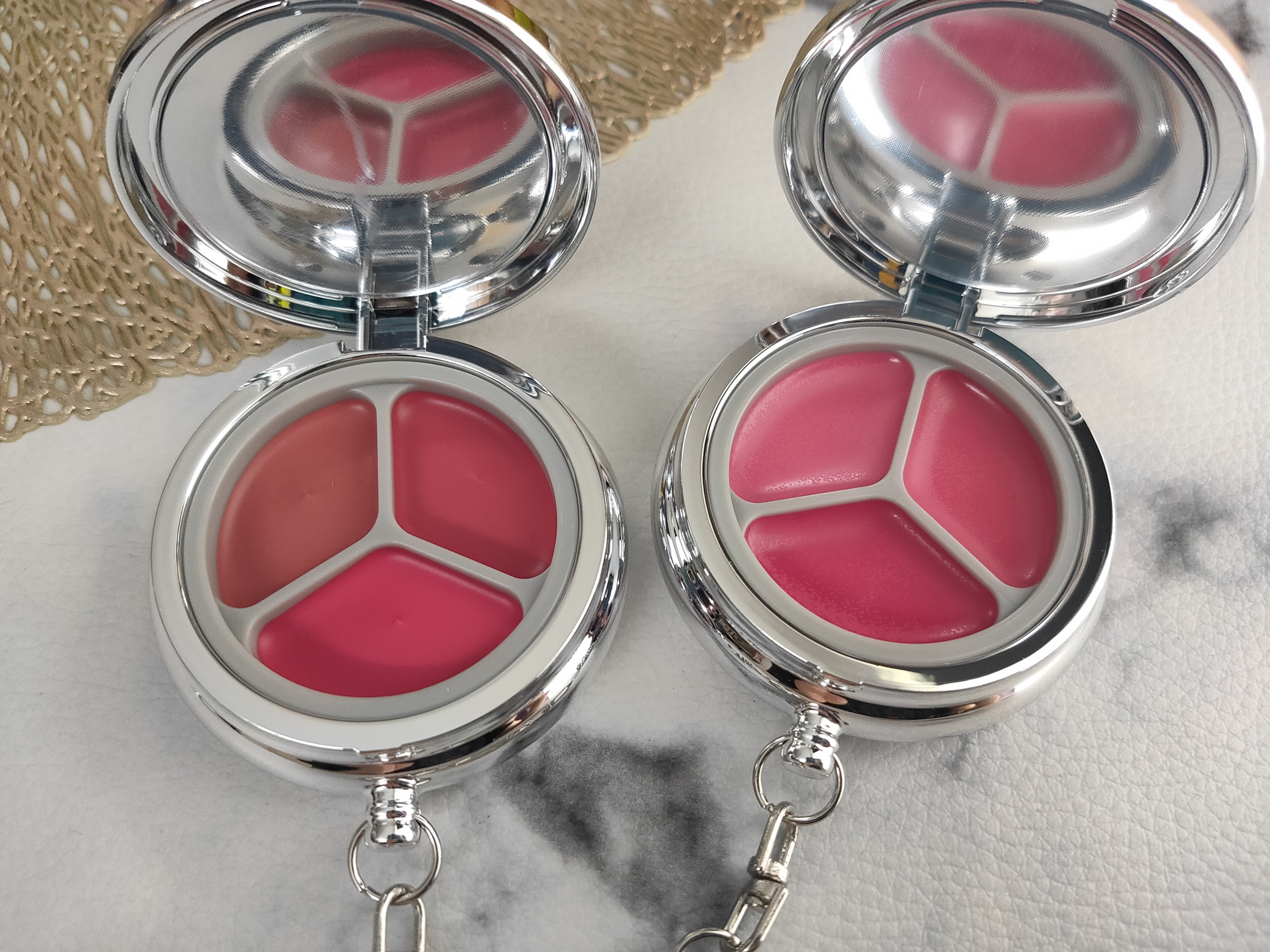 グローイングタイムトゥーキスアンドブラッシュ/Dinto/口紅を使ったクチコミ（3枚目）