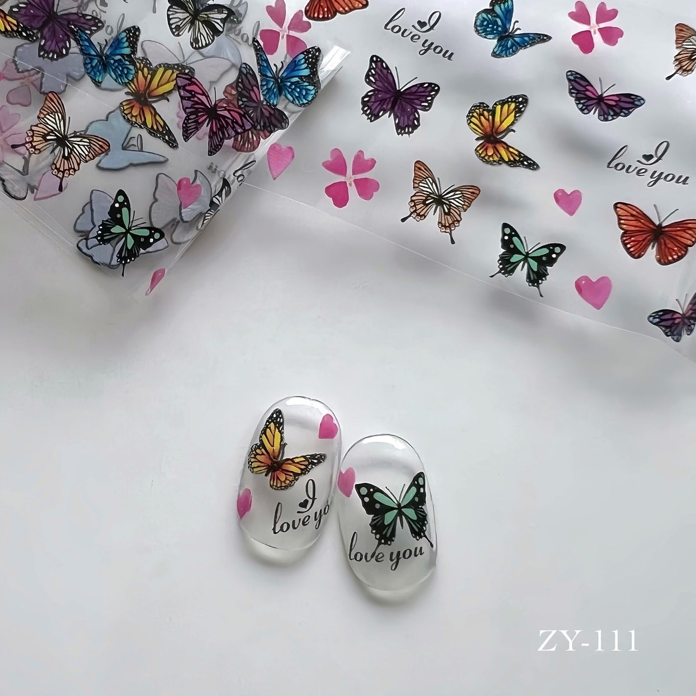 naomi on LIPS 「@tominail.japan5月12日•butterfly..」(4枚目)