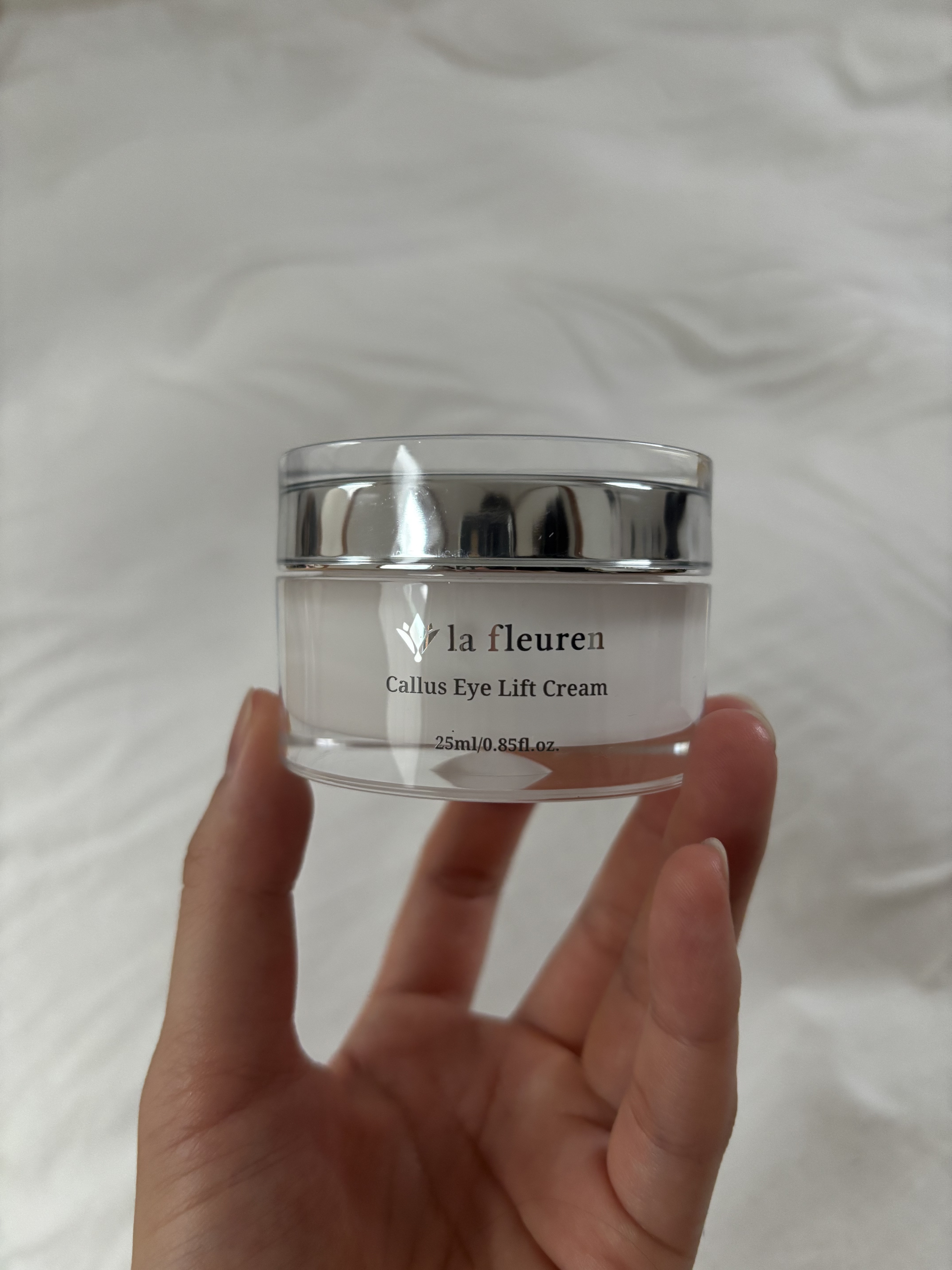 カルス弾力アイクリーム/la fleuren/アイケア・アイクリームを使ったクチコミ（1枚目）