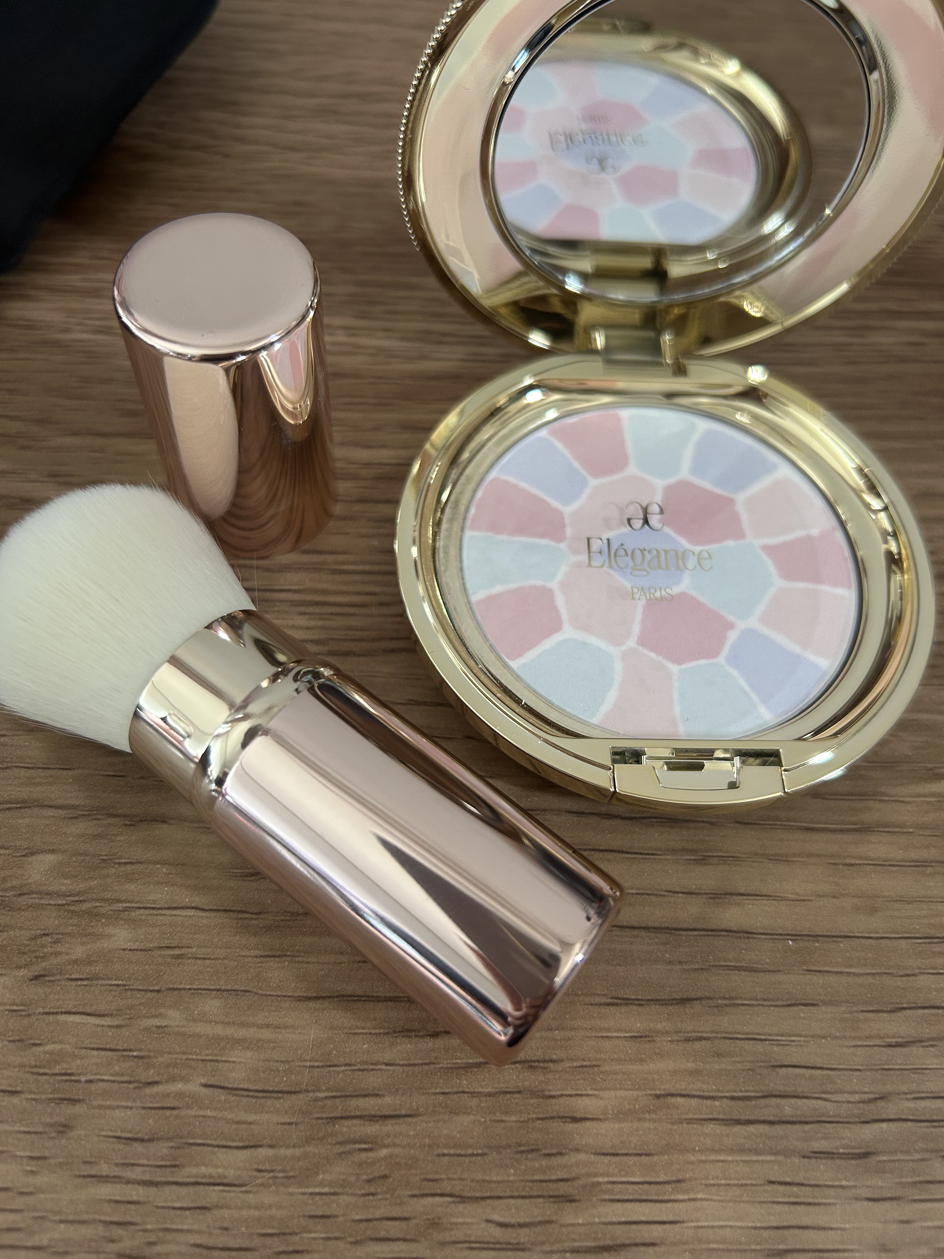 エンジェリッチブラシ スライドチーク/ロージーローザ/メイクブラシを使ったクチコミ（2枚目）