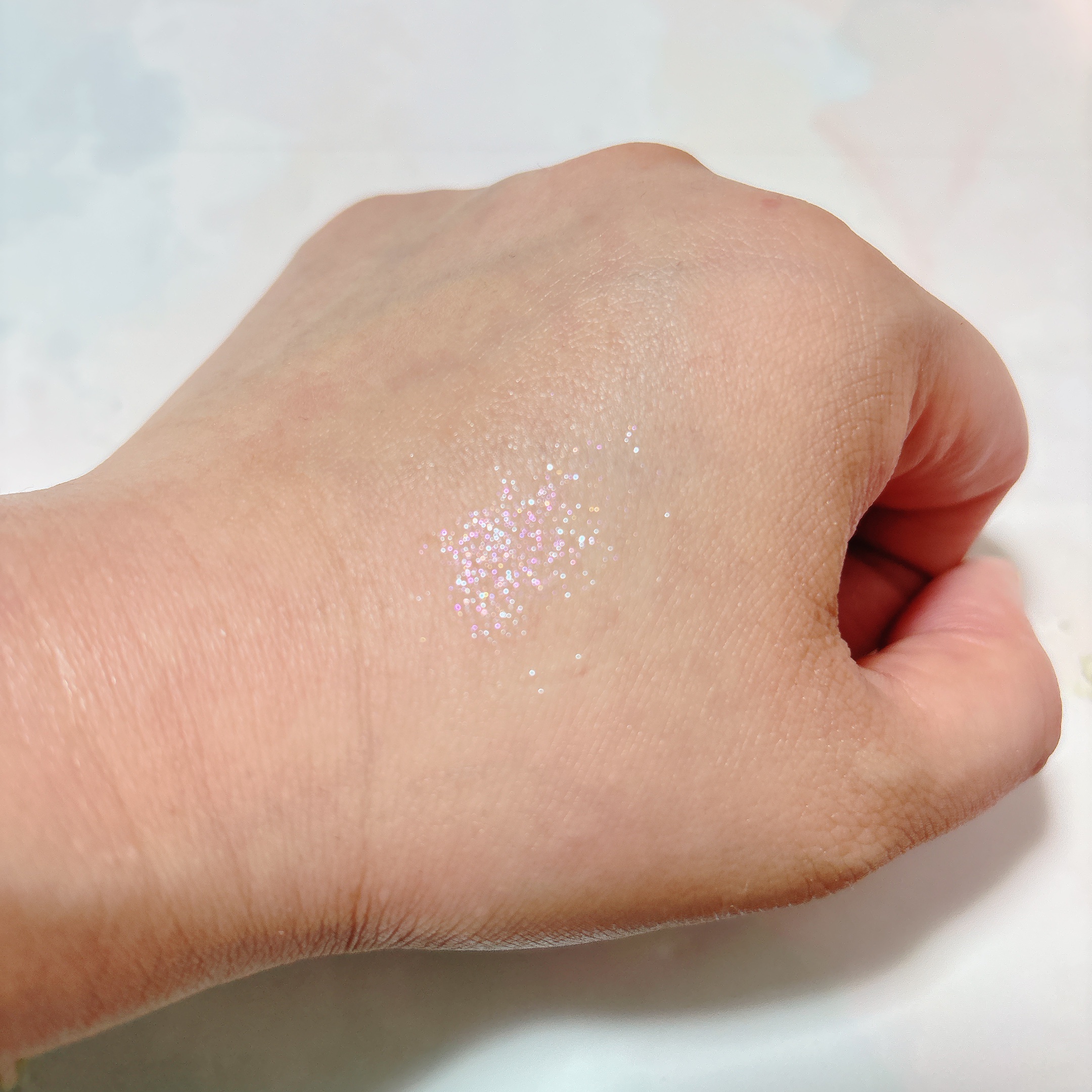 スターリットグリッターパウダー/dasique/グリッターを使ったクチコミ（2枚目）