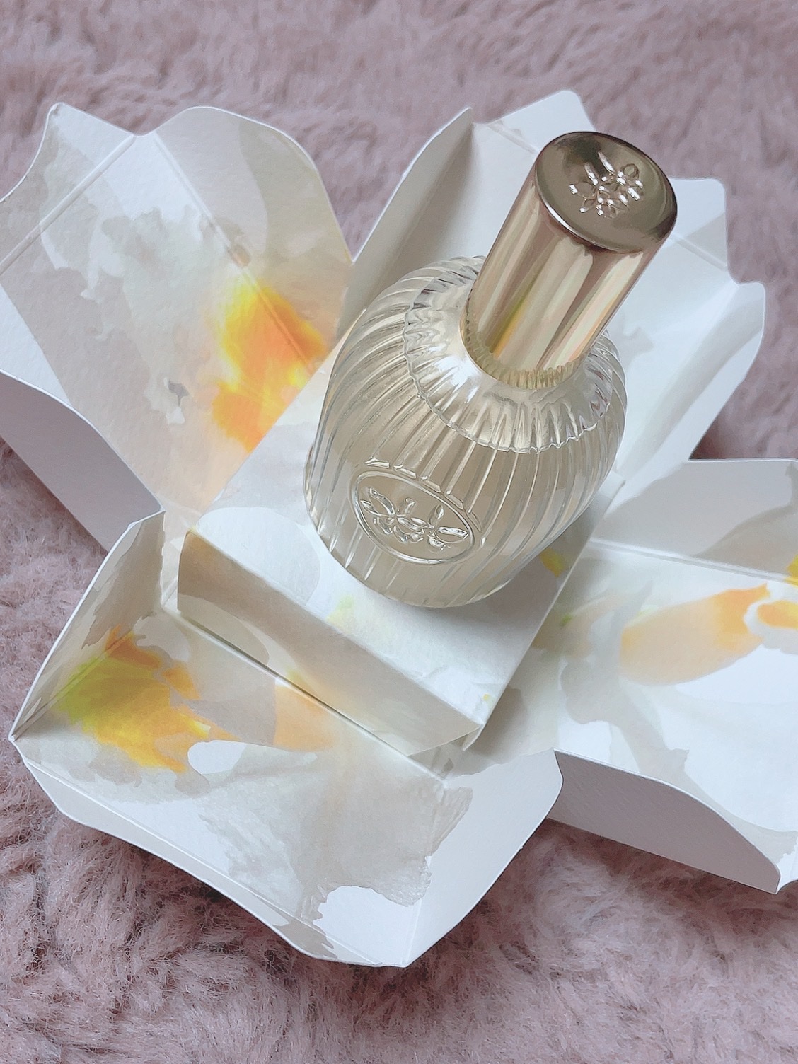 ロウレンス　パルファム　ルシェルクラーテ/ロウレンス /香水(レディース)を使ったクチコミ（2枚目）