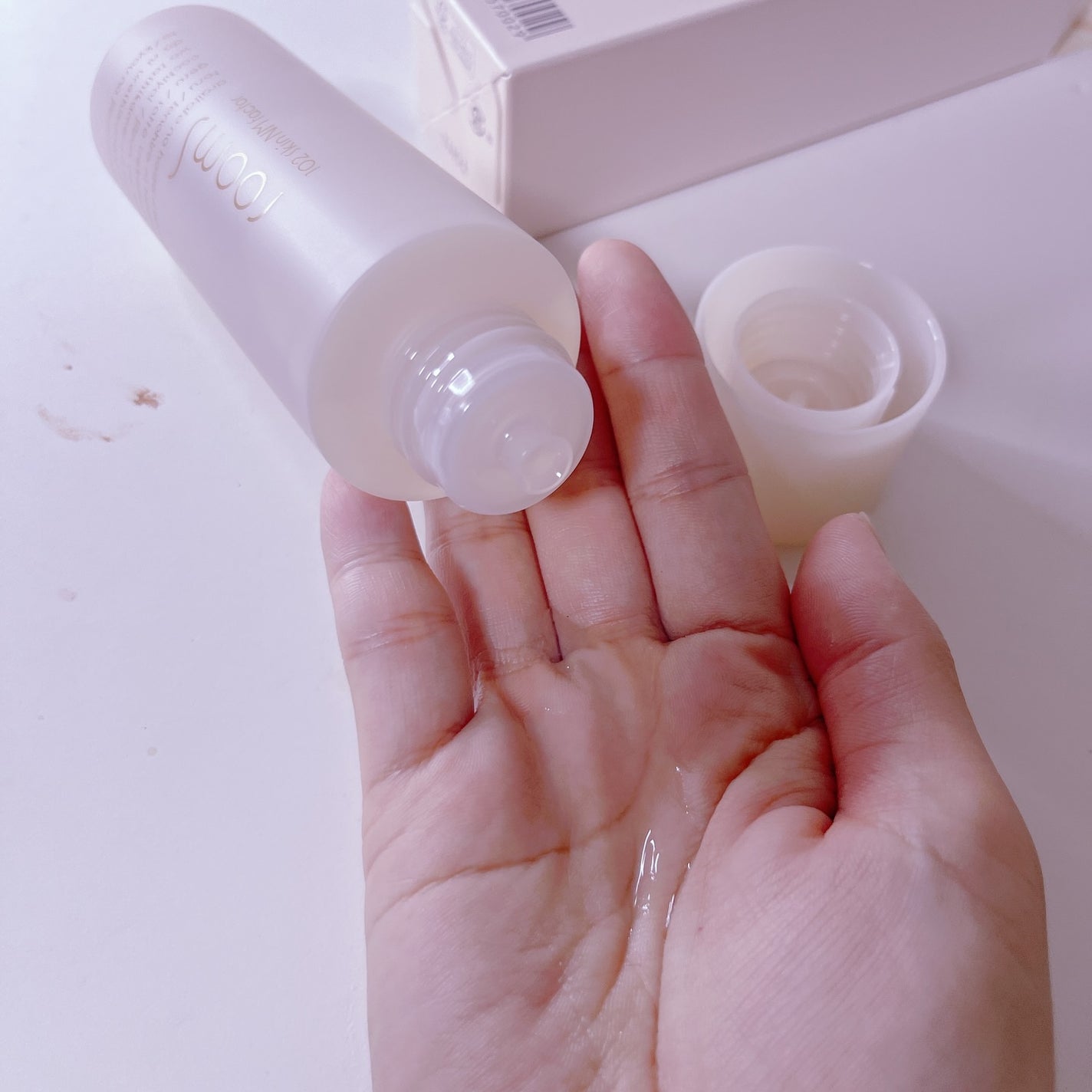 room S 102スキンNMファクタ/room S/美容液を使ったクチコミ(4枚目)