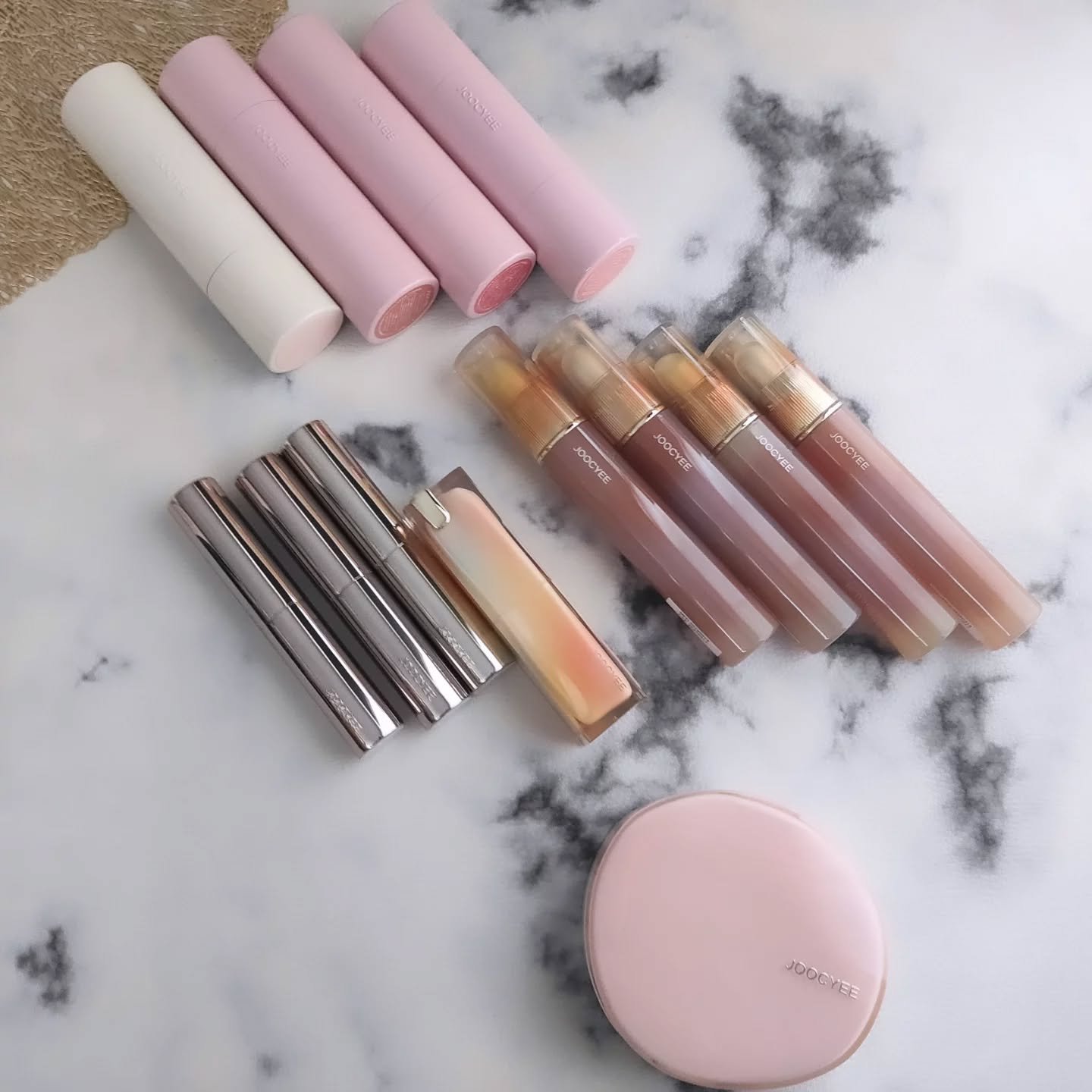 Joocyee グレーズフィルムルージュ/Joocyee/口紅を使ったクチコミ（2枚目）