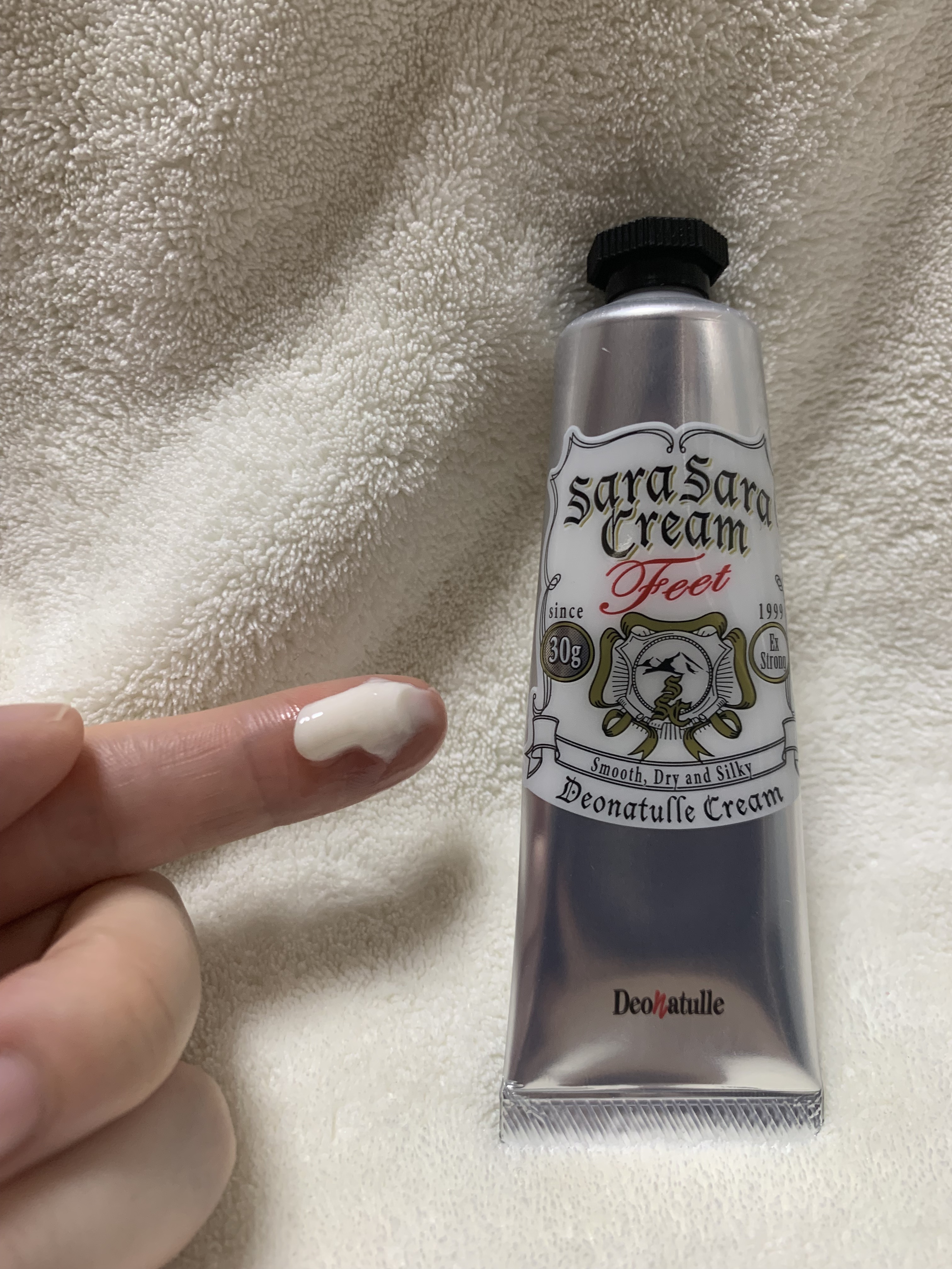 薬用さらさらデオドラントパウダー/デオナチュレ/デオドラント・制汗剤を使ったクチコミ（3枚目）