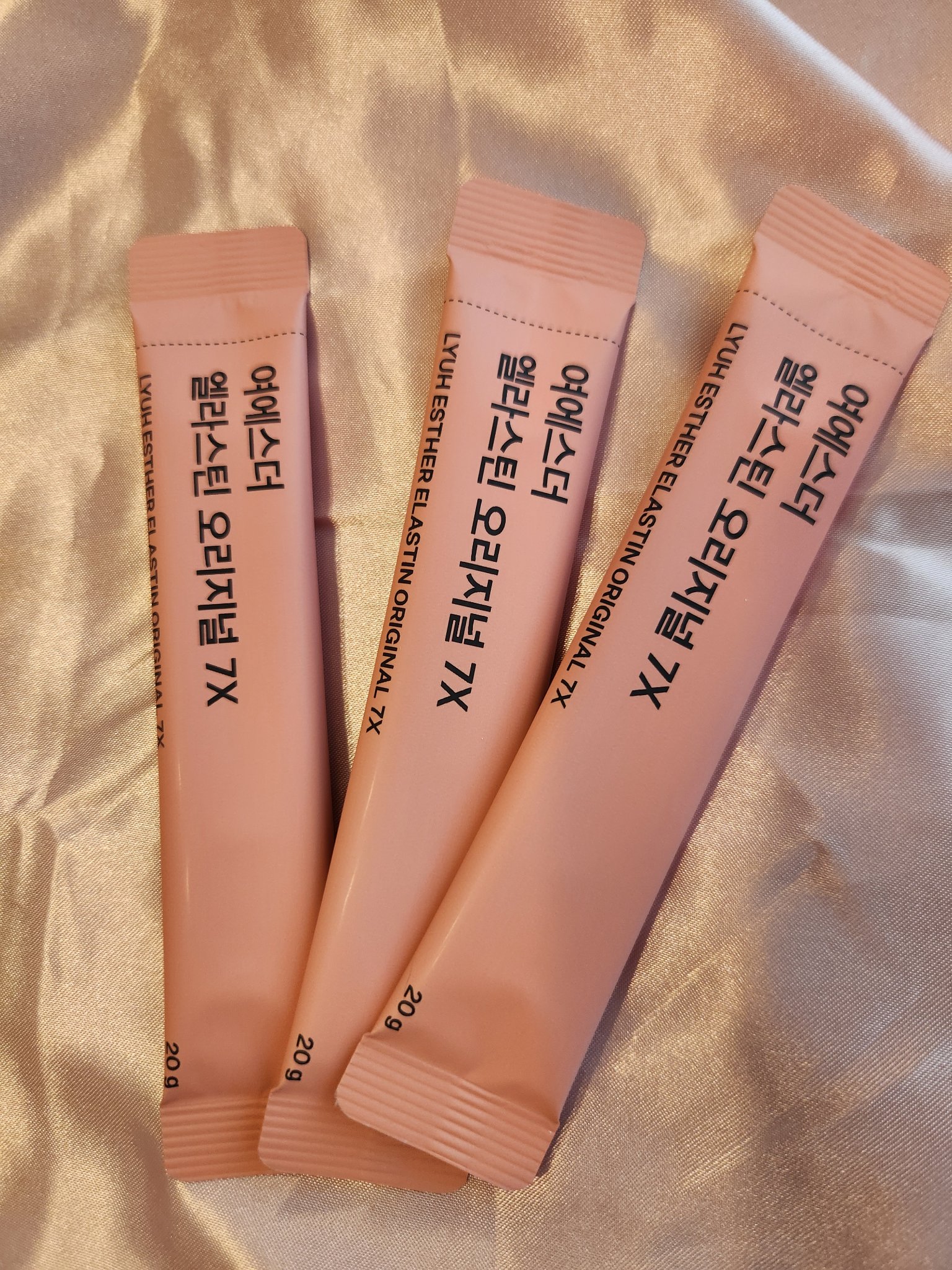 ヨエスターエラスチンオリジナル７X/ESTHER FORMULA/美容サプリメントを使ったクチコミ（3枚目）