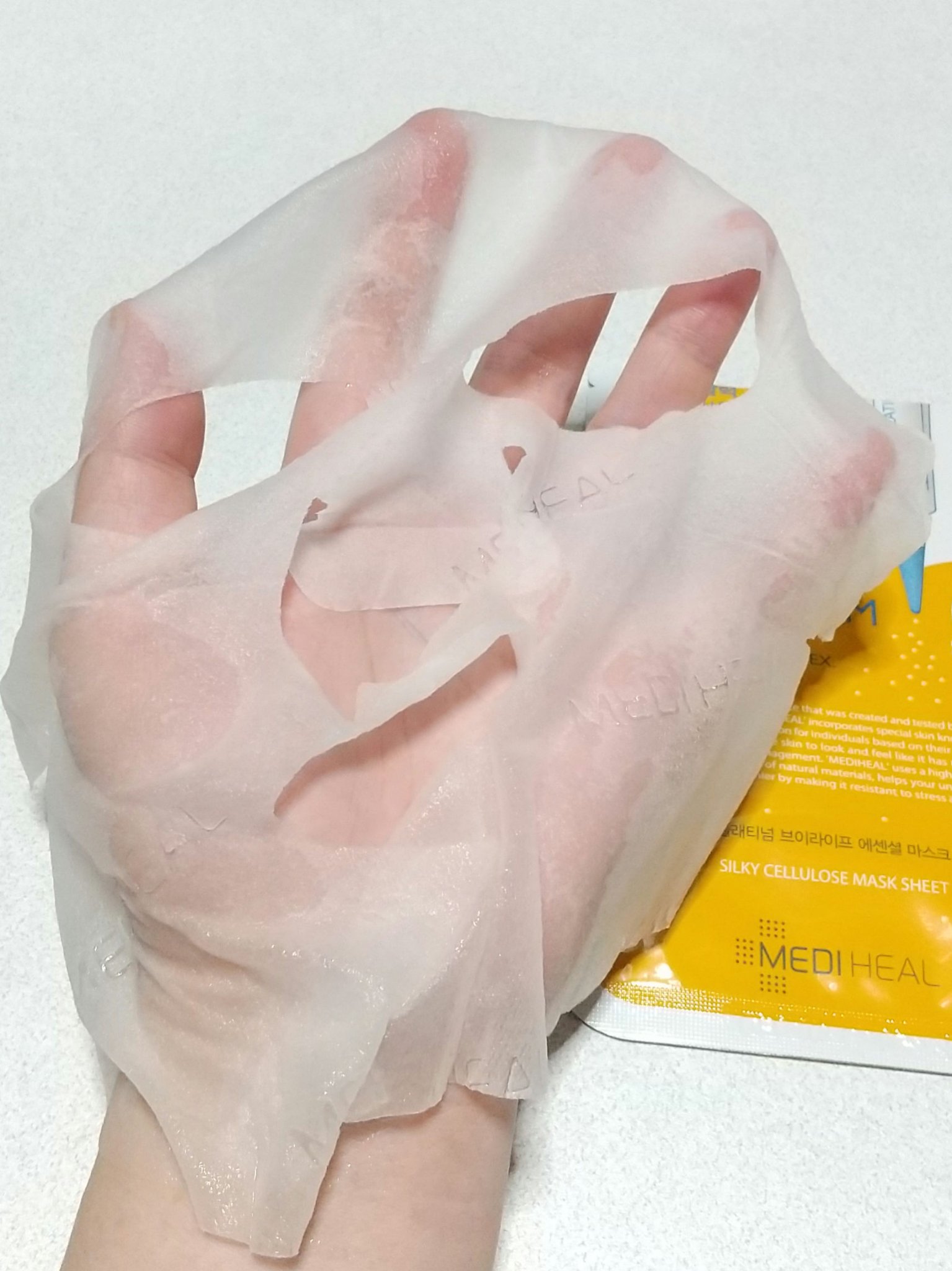 プラチナム V-LIFE エッセンシャルマスク EX/MEDIHEAL/シートマスク・パックを使ったクチコミ（2枚目）