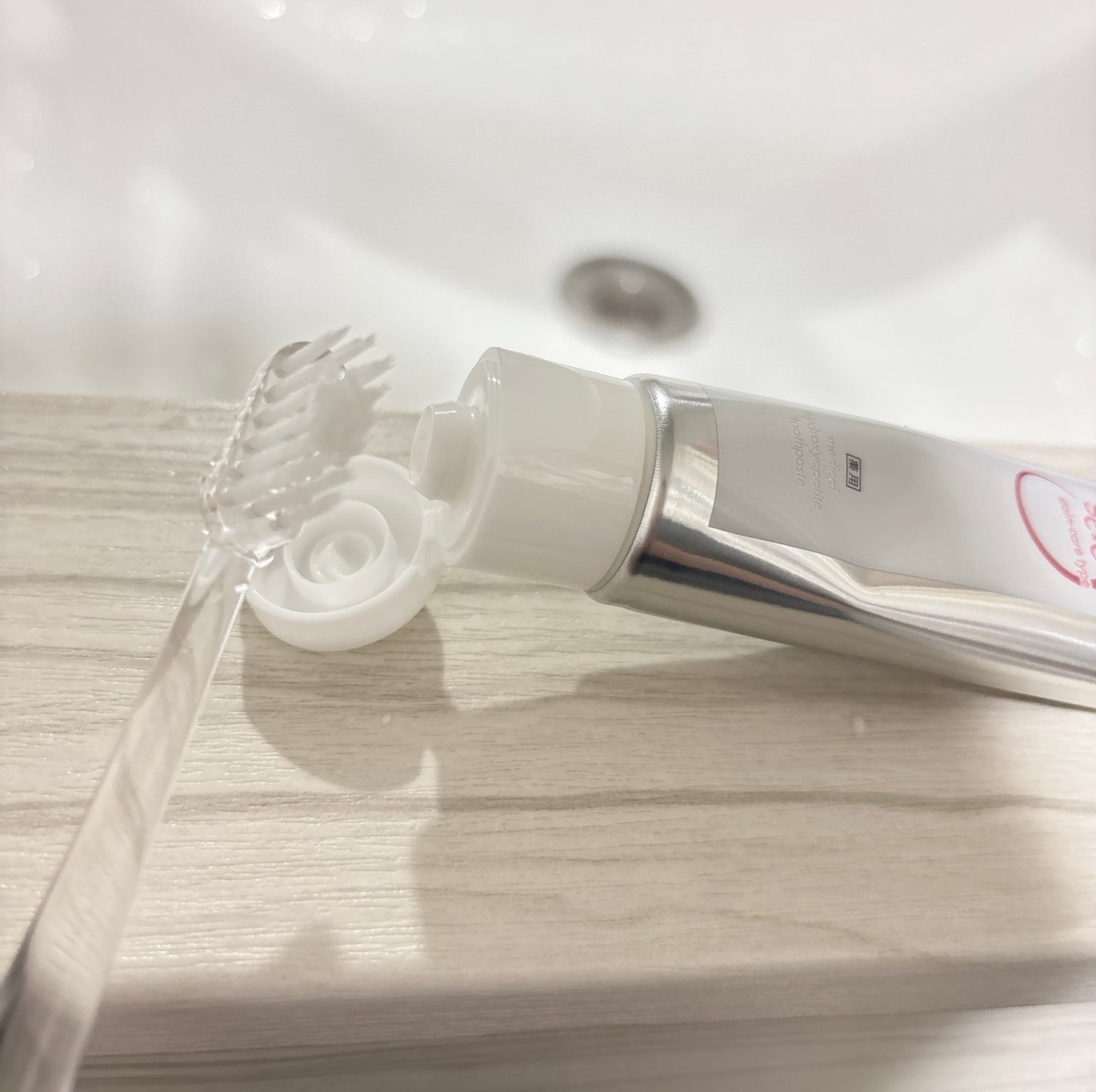 アパガードクリスタル歯ブラシ/アパガード/歯ブラシを使ったクチコミ(4枚目)