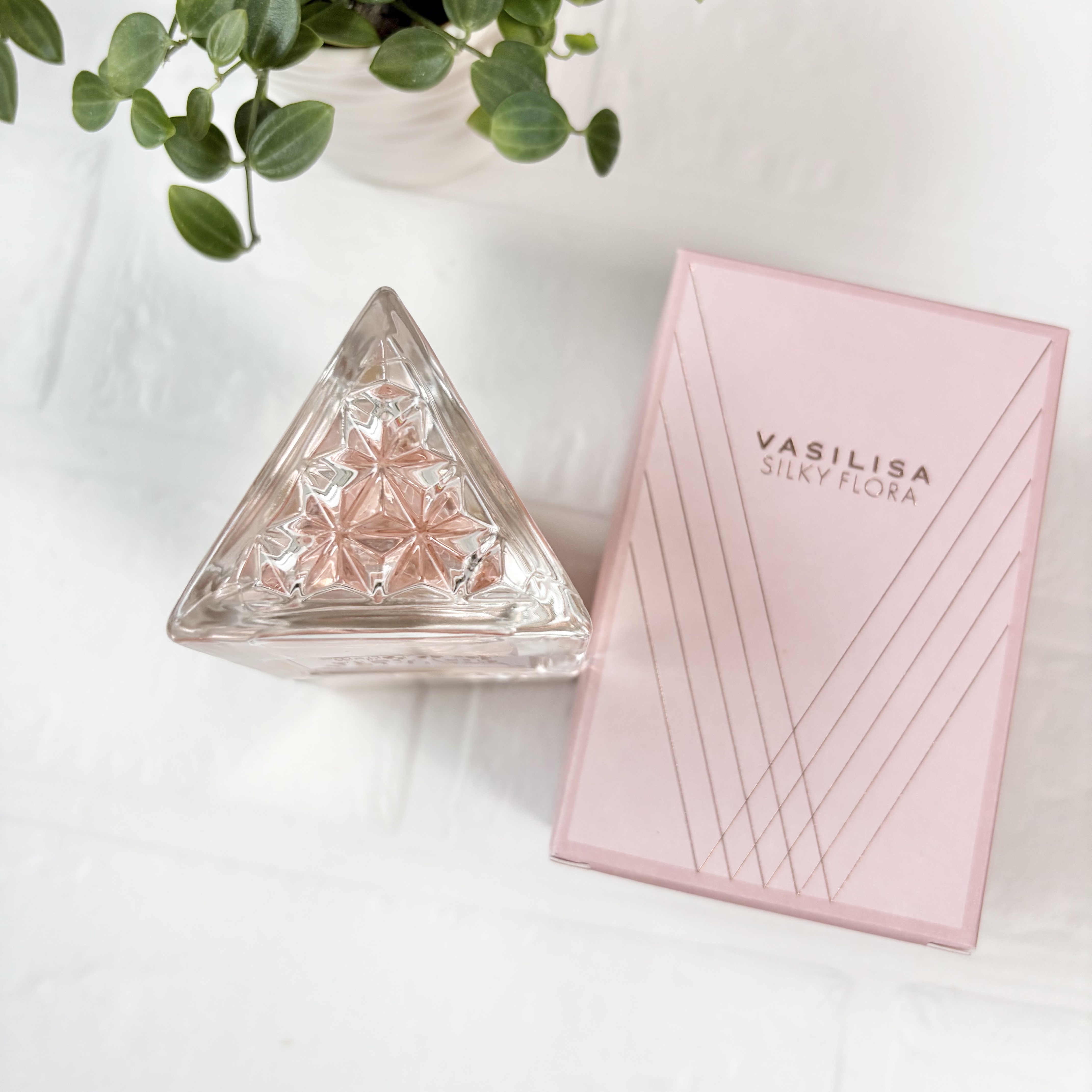 ヌード ワン オードパルファム/ヴァシリーサ/香水(レディース)を使ったクチコミ（3枚目）