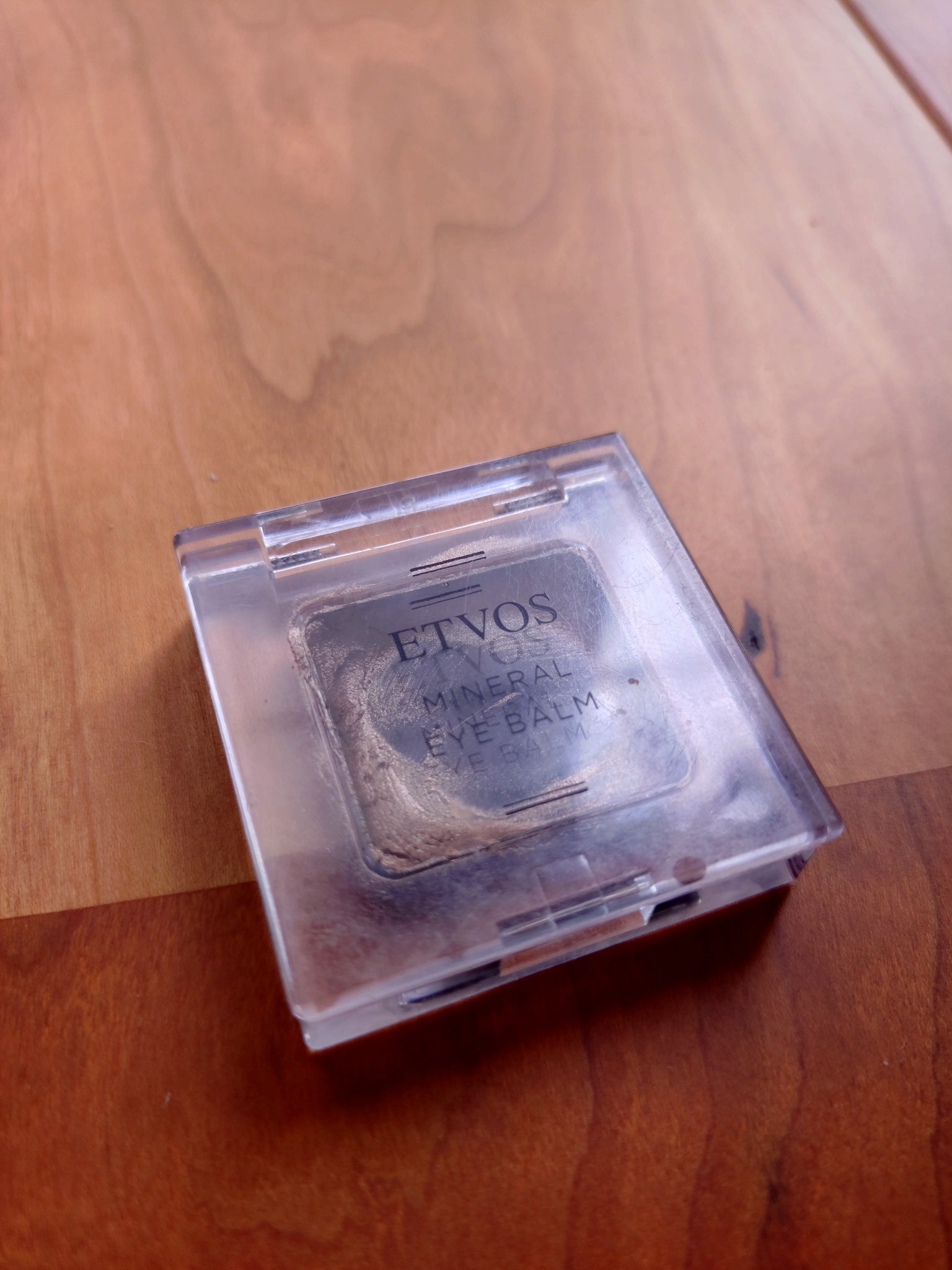 ミネラルアイバーム/エトヴォス/ジェル・クリームアイシャドウを使ったクチコミ（2枚目）