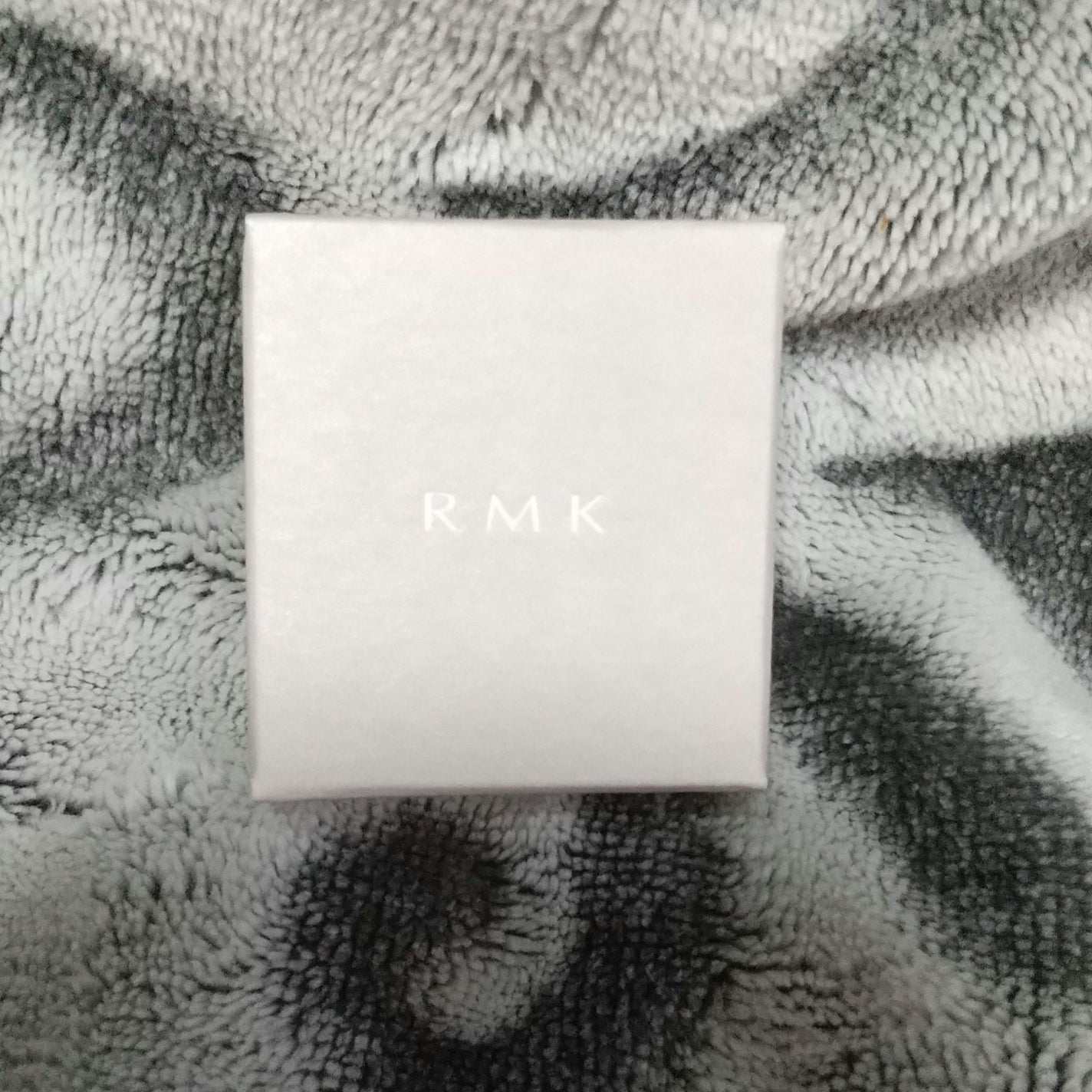 RMK インフィニシェイド シングル アイシャドウ/RMK/単色アイシャドウを使ったクチコミ(1枚目)