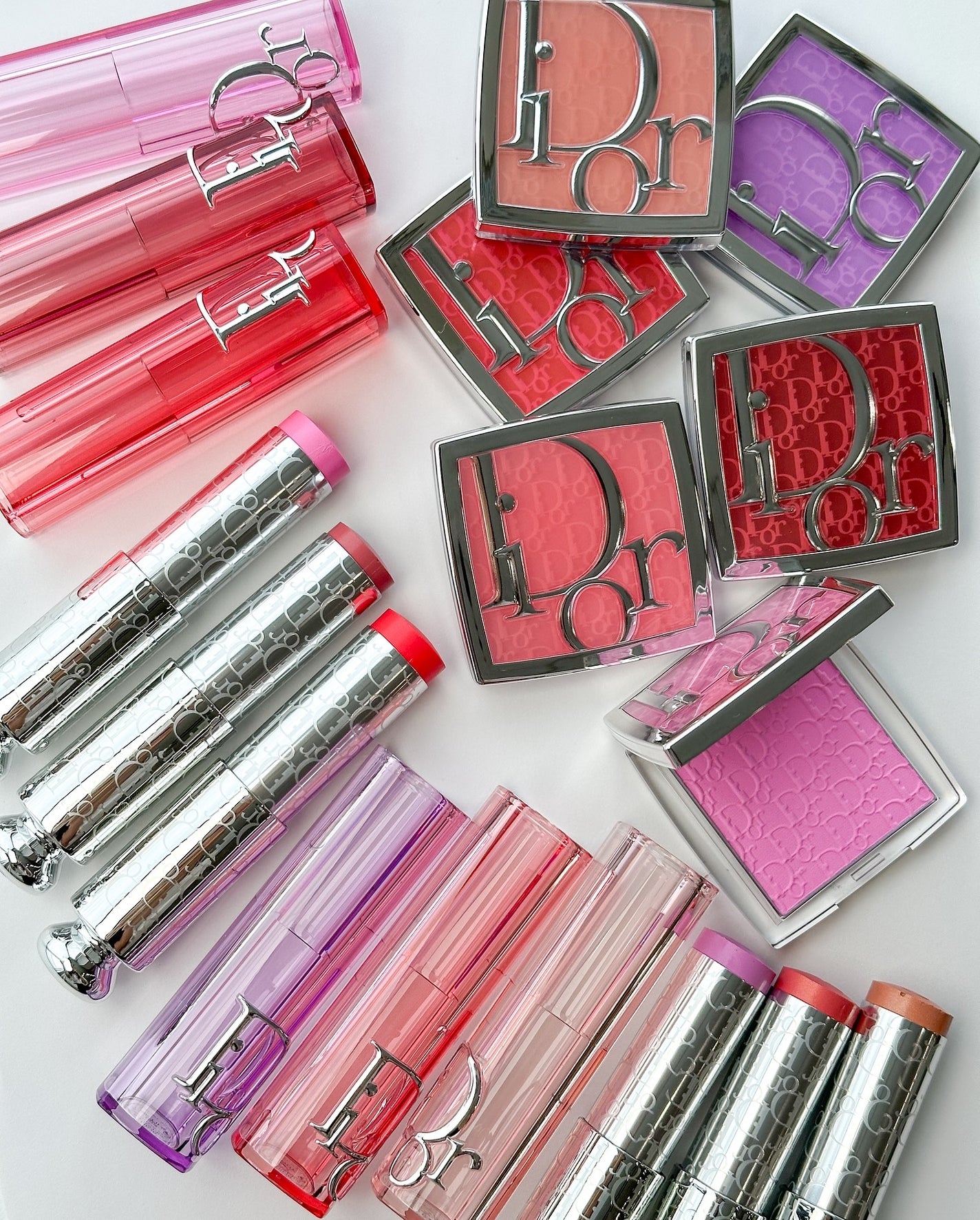 VOCE(ヴォーチェ)編集部【公式】 on LIPS 「【#ディオール】バックステージの「ロージーグロウ」がリニューア..」(1枚目)