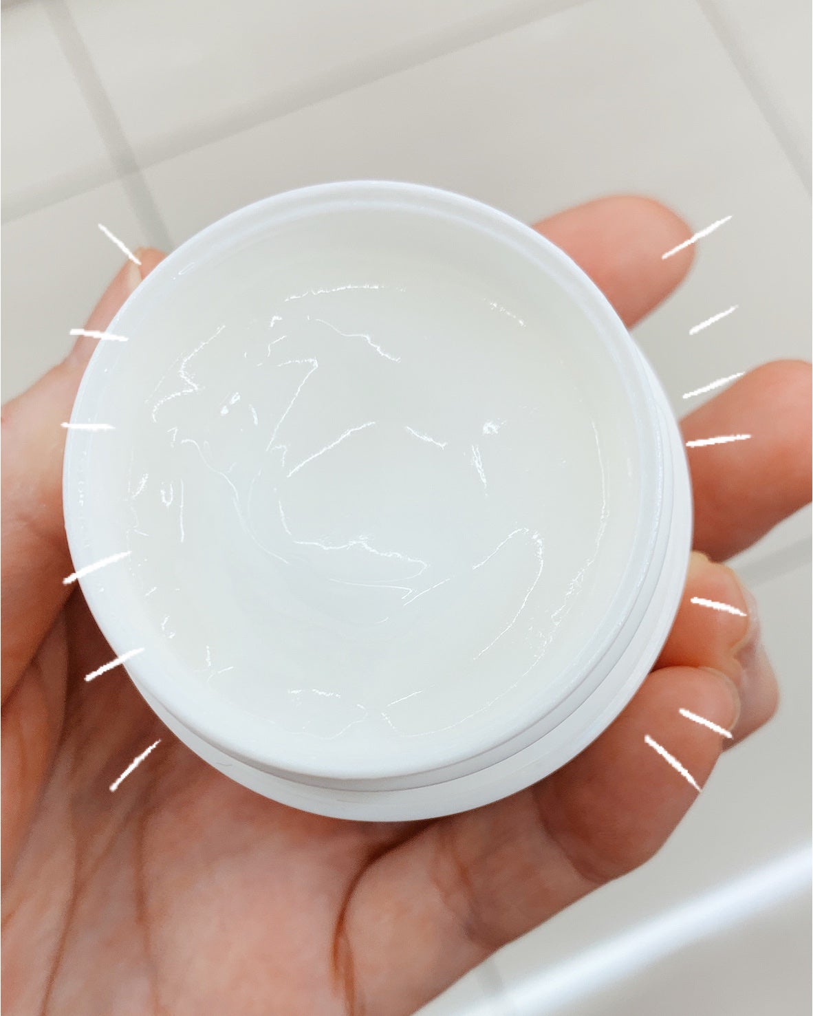 乾燥さん 薬用しっとりクリーム 【医薬部外品】/乾燥さん/フェイスクリームを使ったクチコミ(2枚目)
