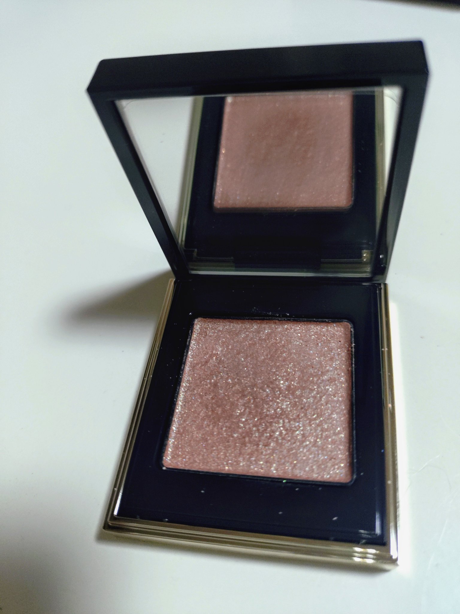 トーン タッチ アイズ/SUQQU/単色アイシャドウを使ったクチコミ（1枚目）