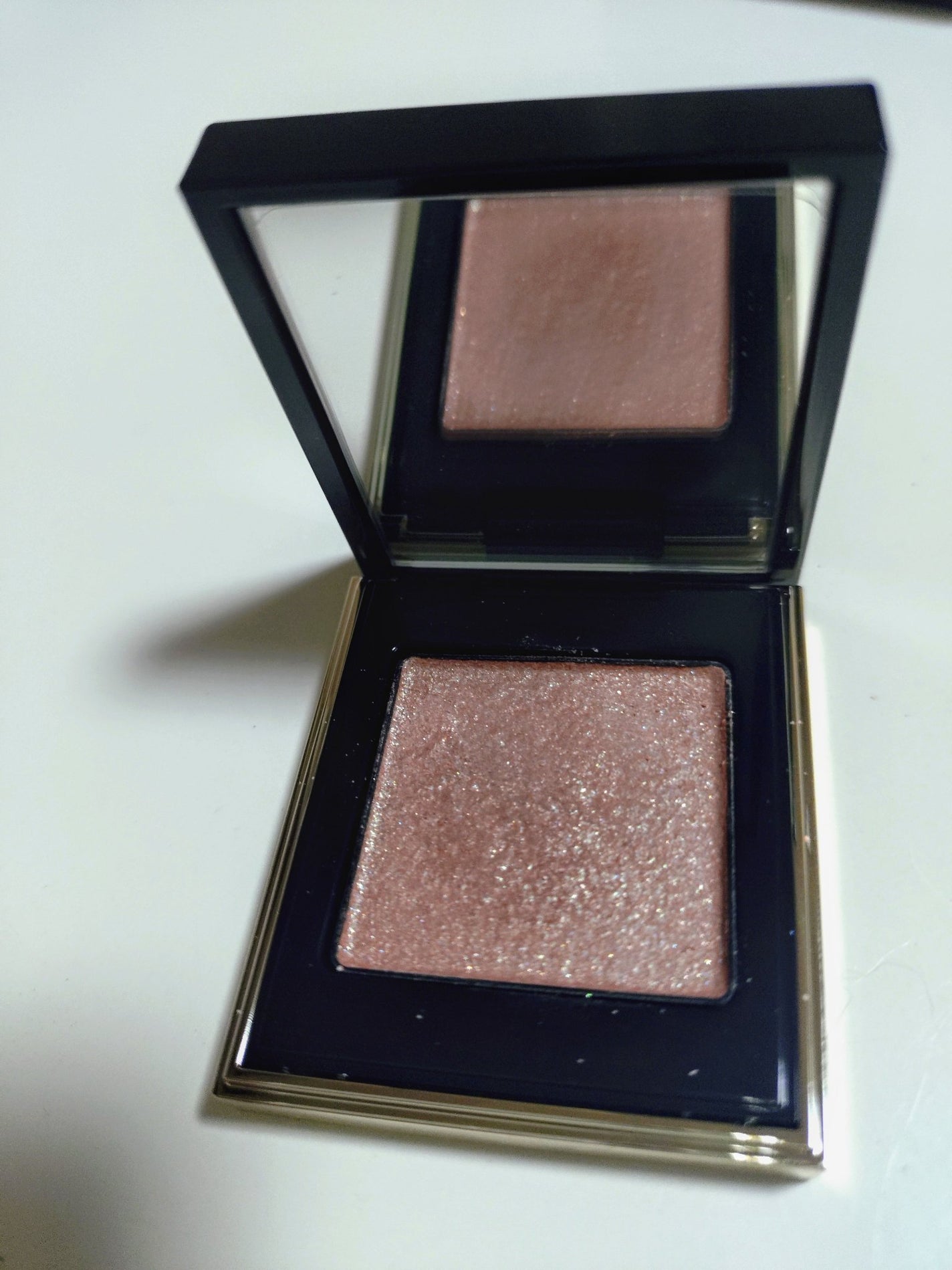 トーン タッチ アイズ/SUQQU/単色アイシャドウを使ったクチコミ(1枚目)