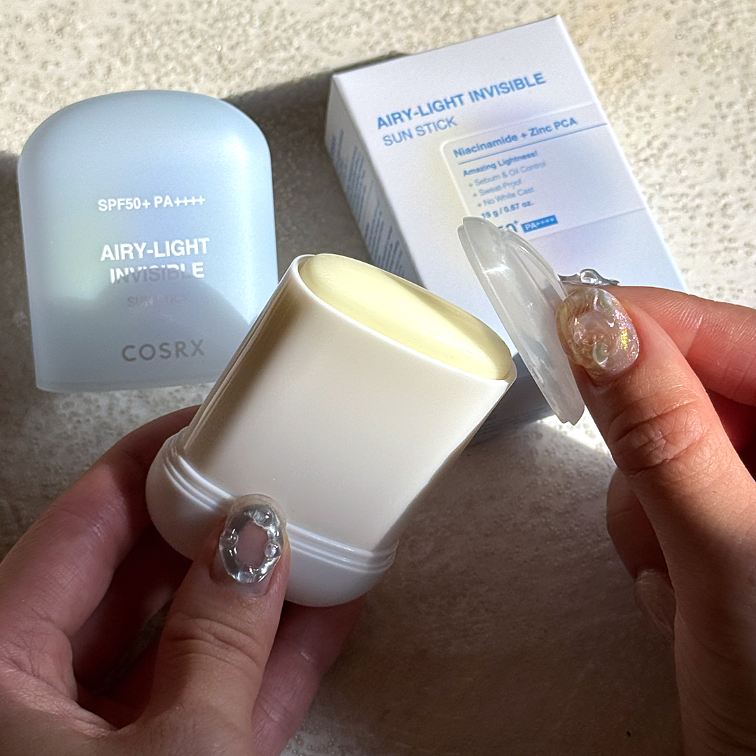 エアリーライト 透明UVスティック/COSRX/日焼け止めスティックを使ったクチコミ（2枚目）